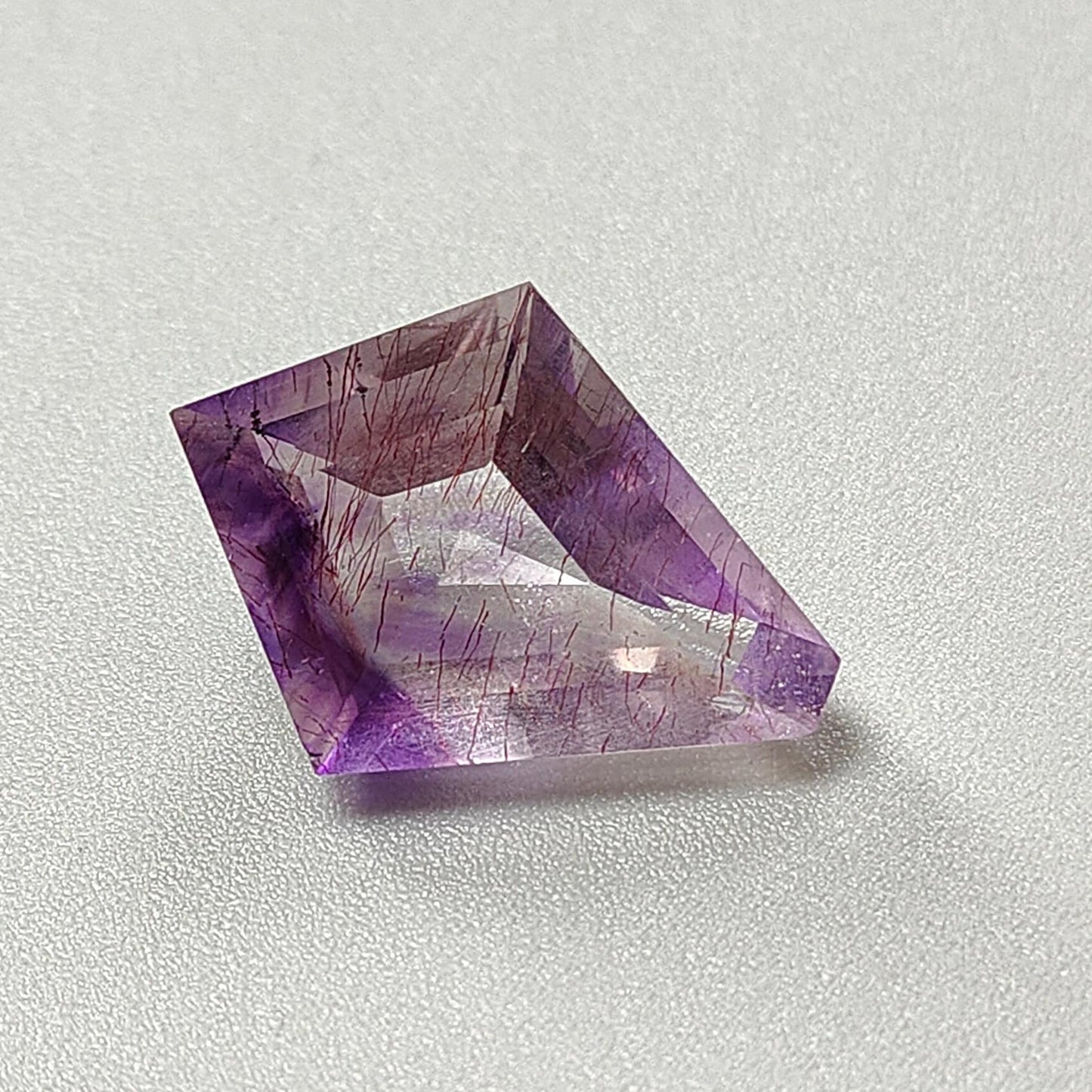 Rutile Amethyst Quartz Gemstone Faceted Cut: 11.60cts Natural Untreated Purple Amethyst Fancy Shape 22*16mm 1pc February Birthstone