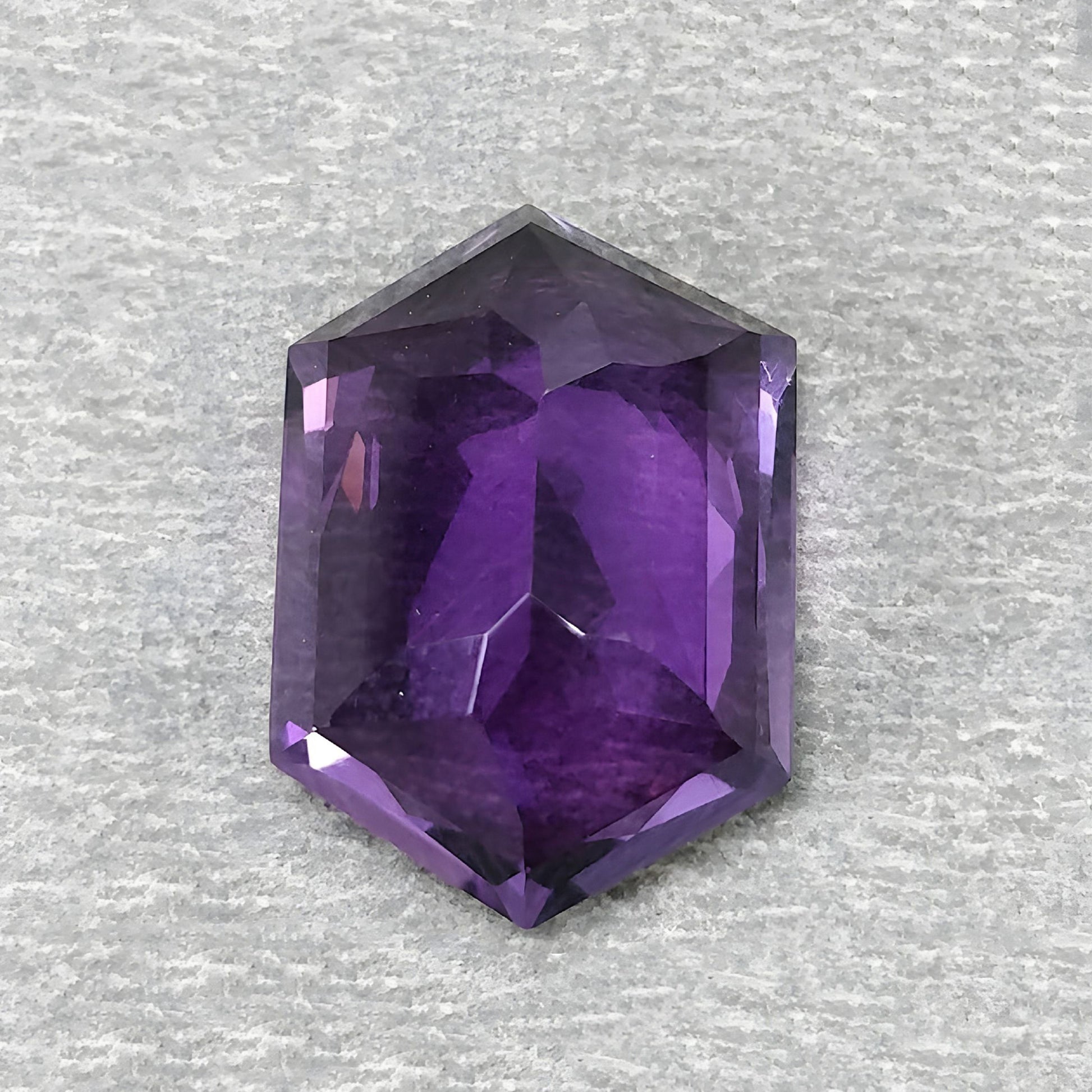 pietra portafortuna di febbraio