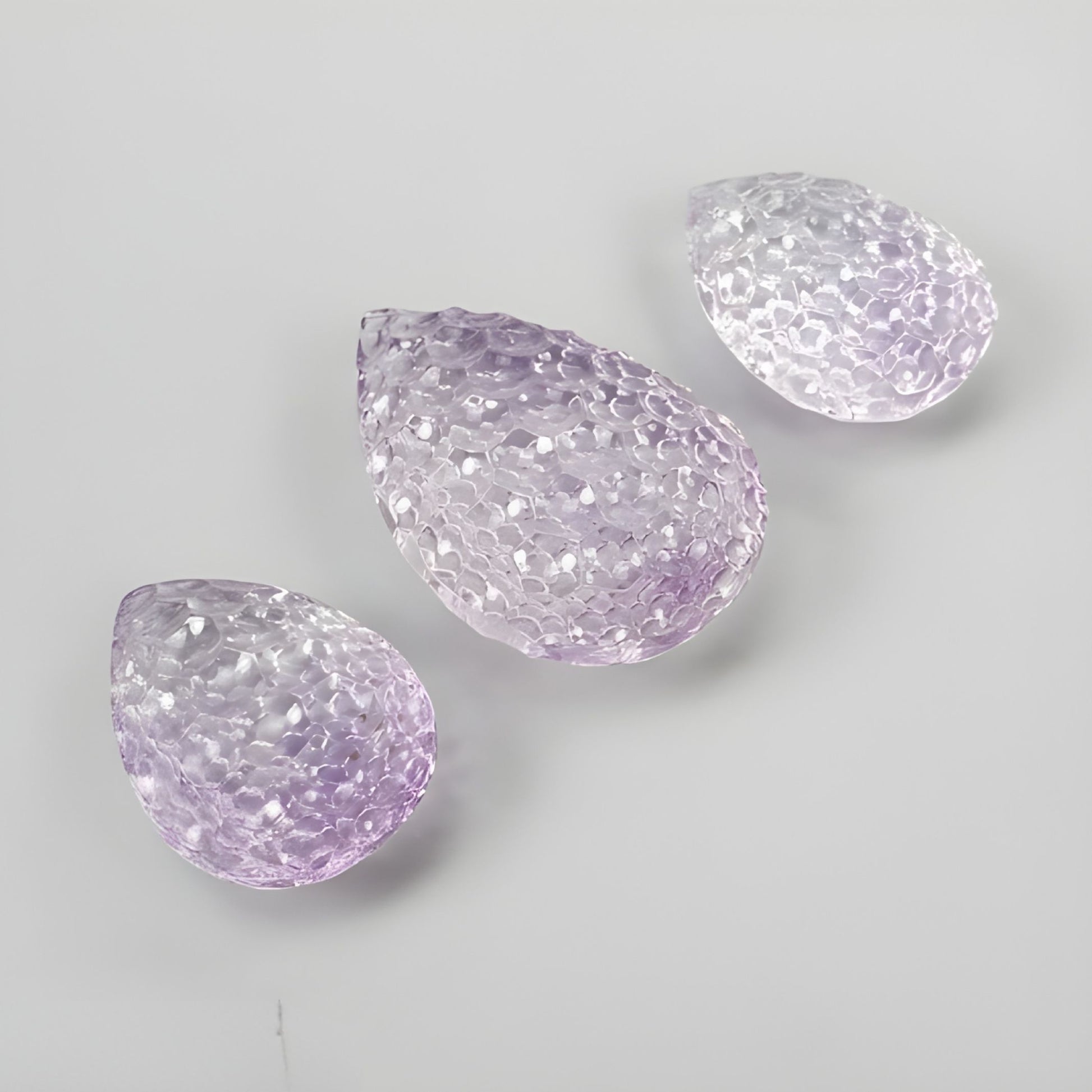 piedra preciosa tallada de amatista