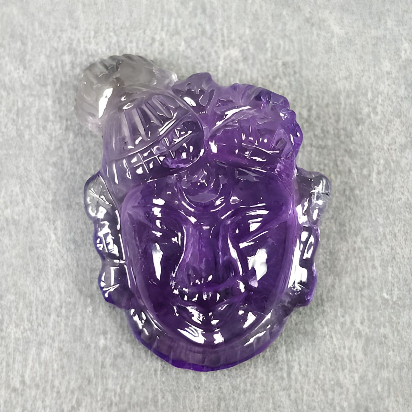 紫水晶雕刻宝石