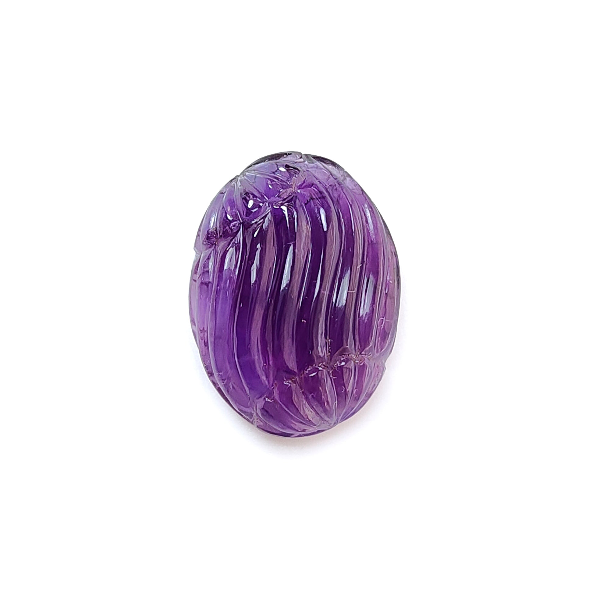 amethyst carvng gemstone