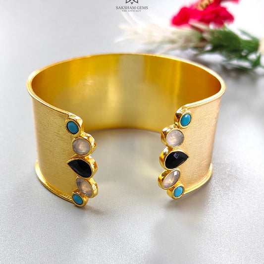 Turquoise Onyx Brass Bracelet : 131.20cts Synthetic Gemstone Adjustable Fancy Bracelet For Women