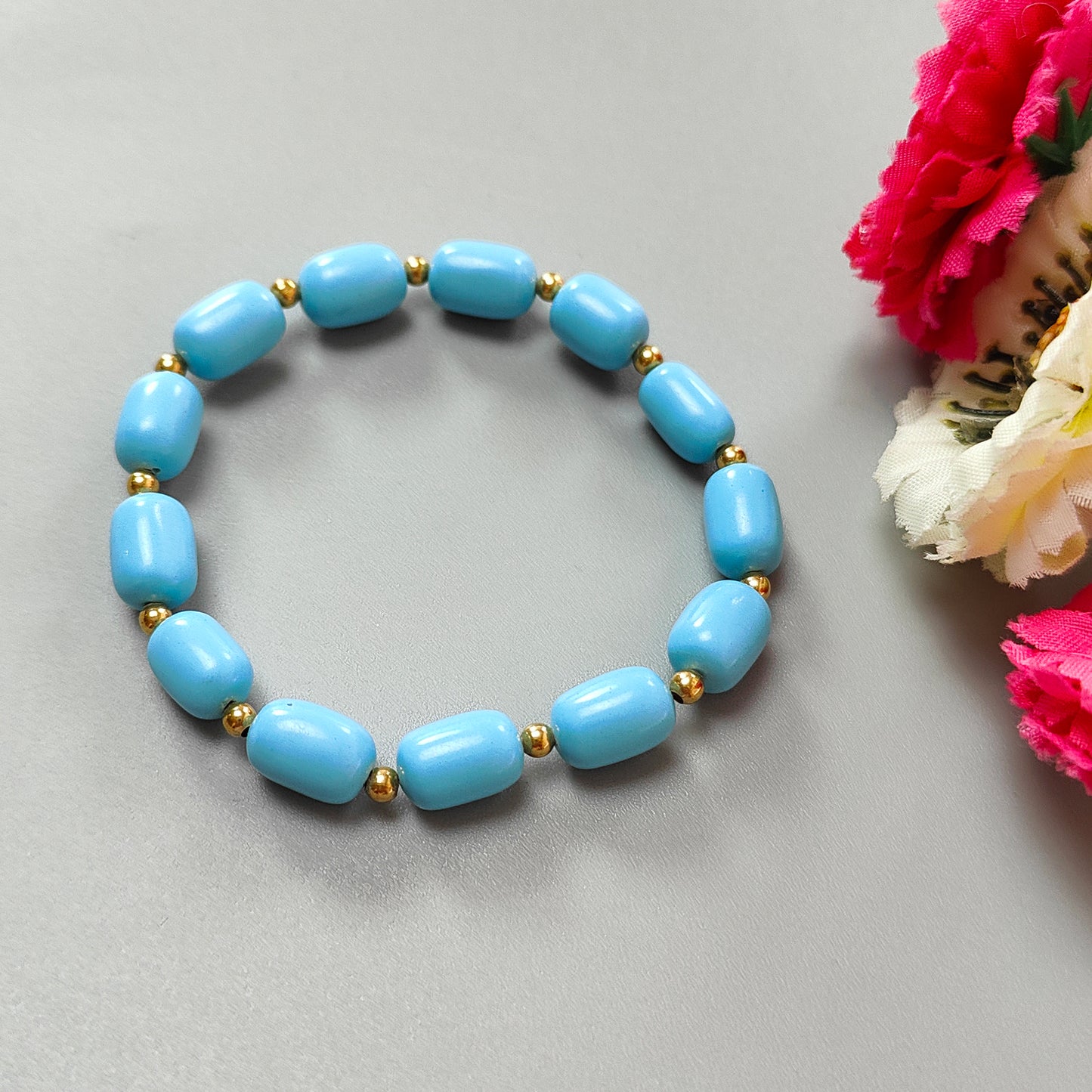 Blue Synthetic Turquoise Beads Bracelet: 53.70cts Simulant Turquoise Baguette Plain Stretchable Brass Bracelet 11mm 6"