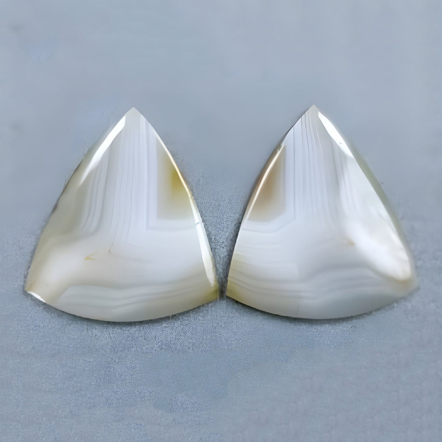 pietra preziosa di agata liscia