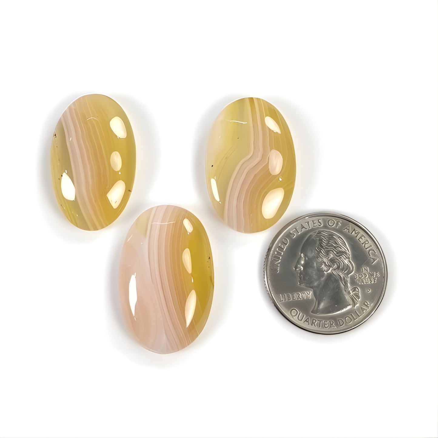 Achat-Cabochon in ovaler Form