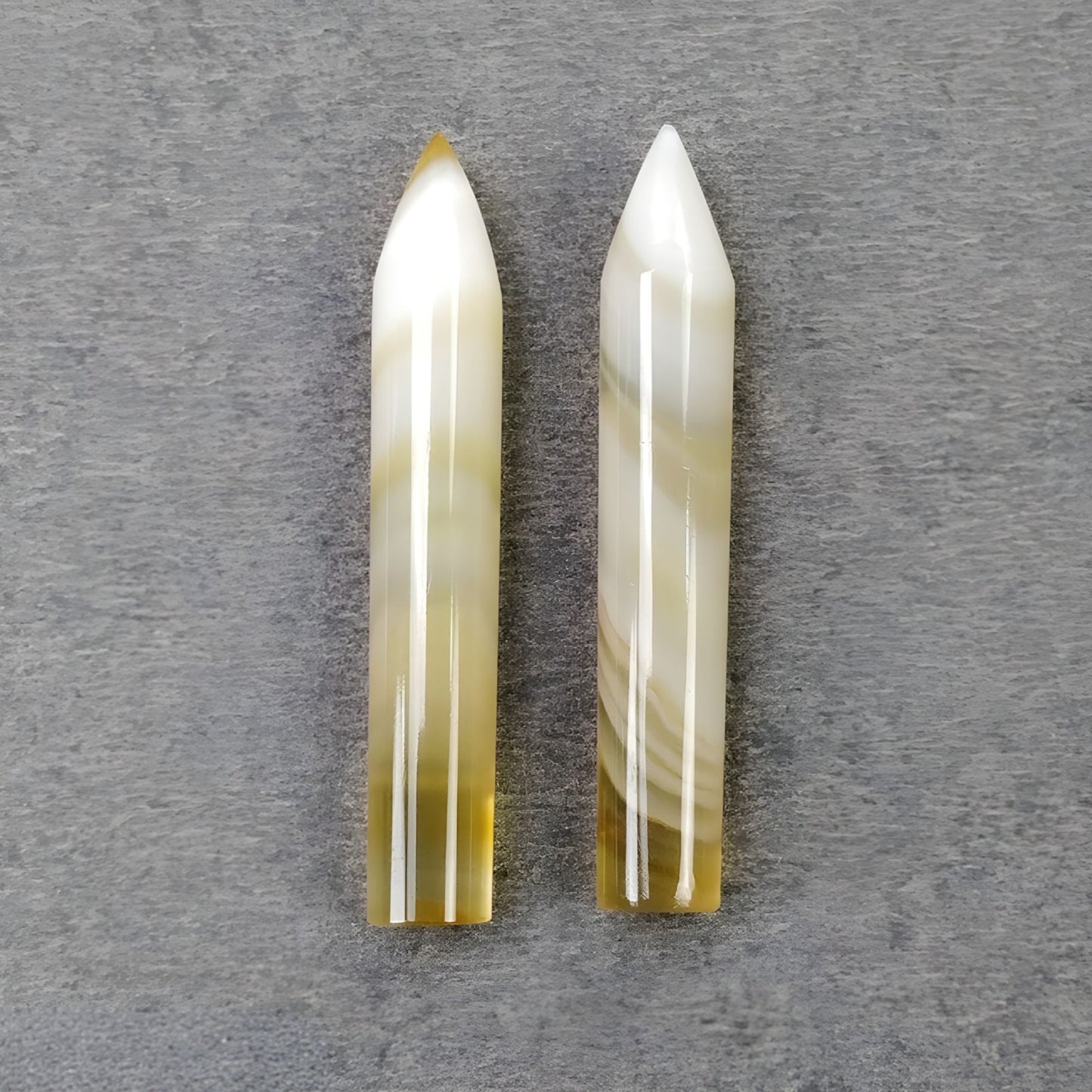 cabochon di agata a forma di fantasia