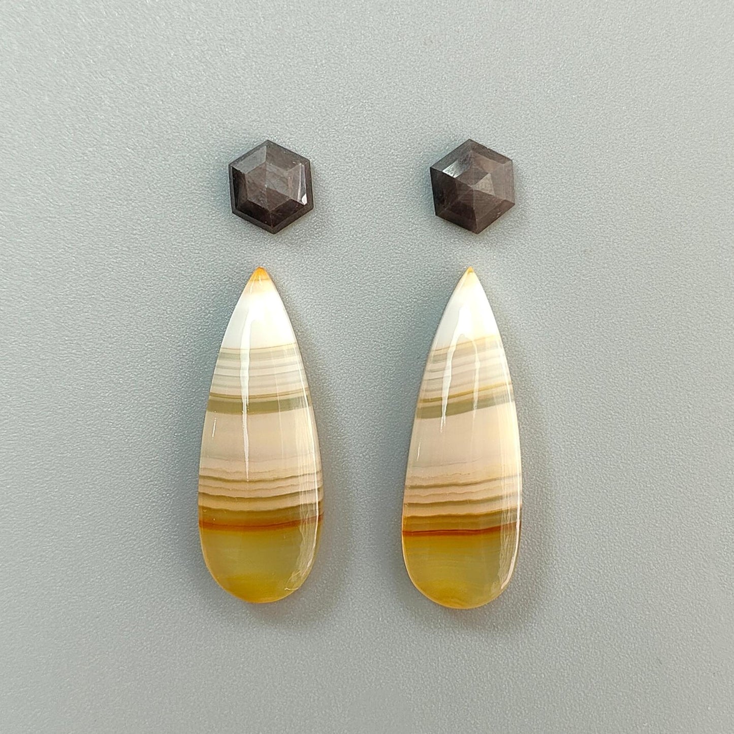 Botswana Agate Gemstone with Serpentine & Gray Sapphire Cabochon: Natural Untreated Agate Gemstone Bi-Color Agate Triangle, Pear 4pcs Set