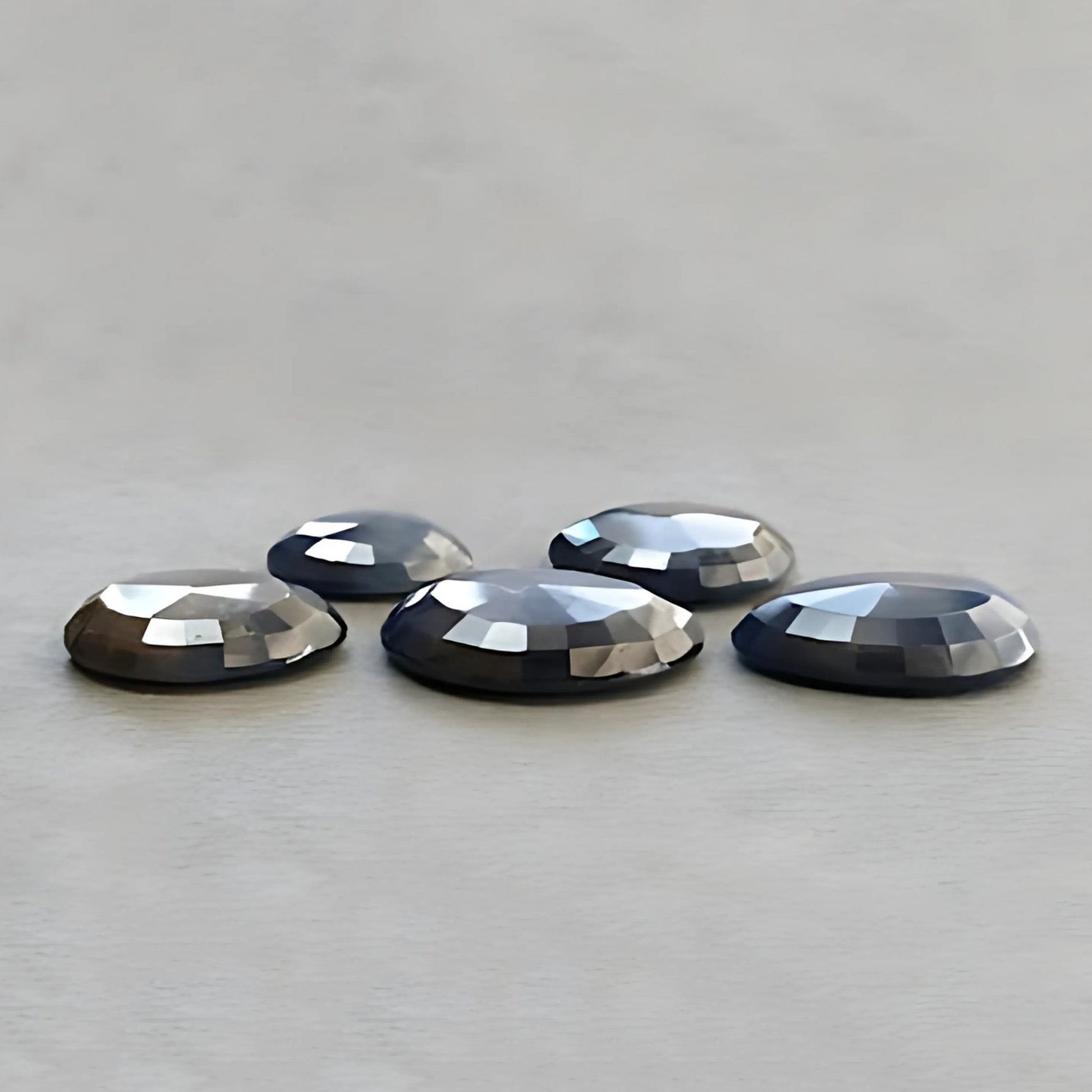 ノーマルカットサファイア