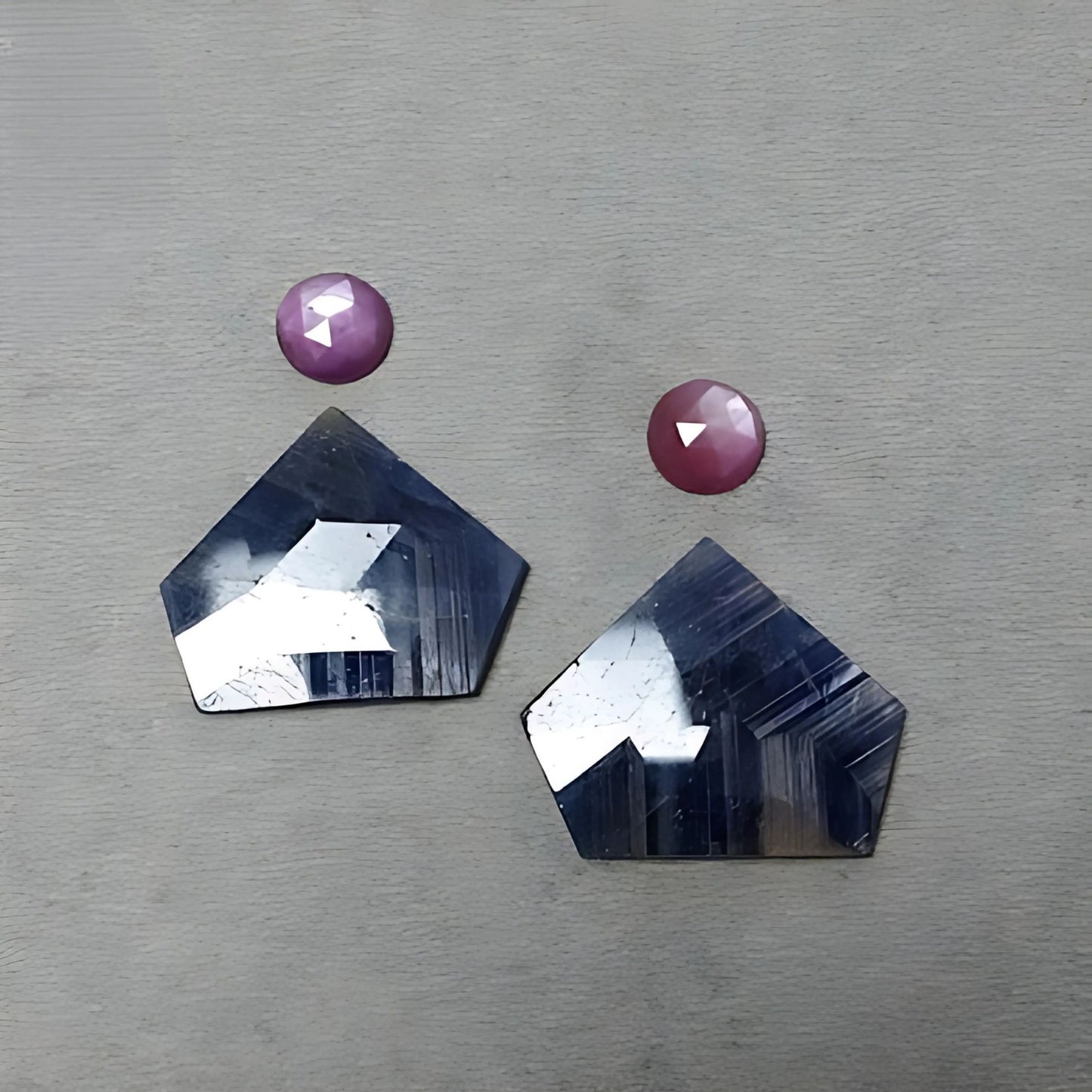 宝飾品用のサファイア