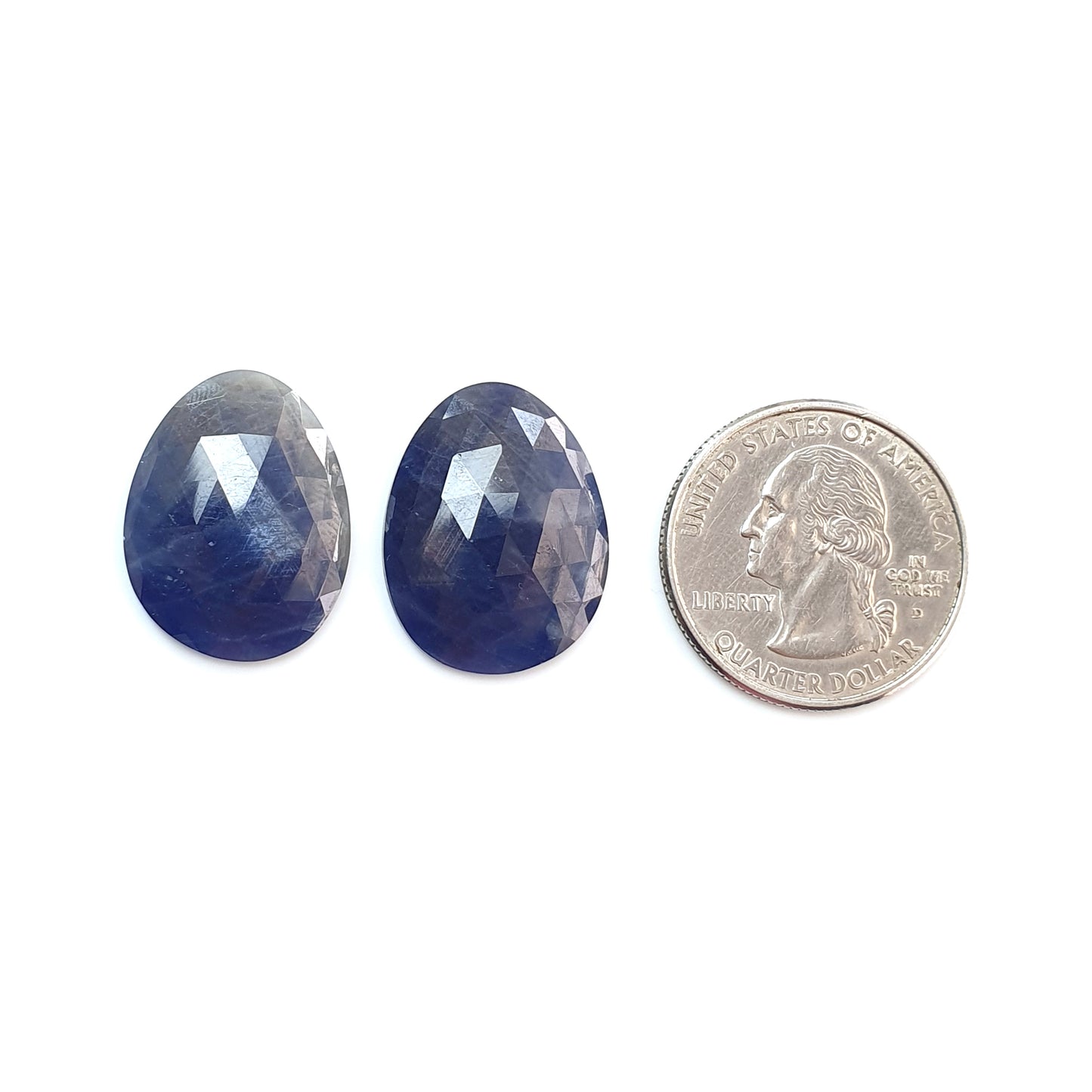 ブルーサファイア ペアー ローズカット