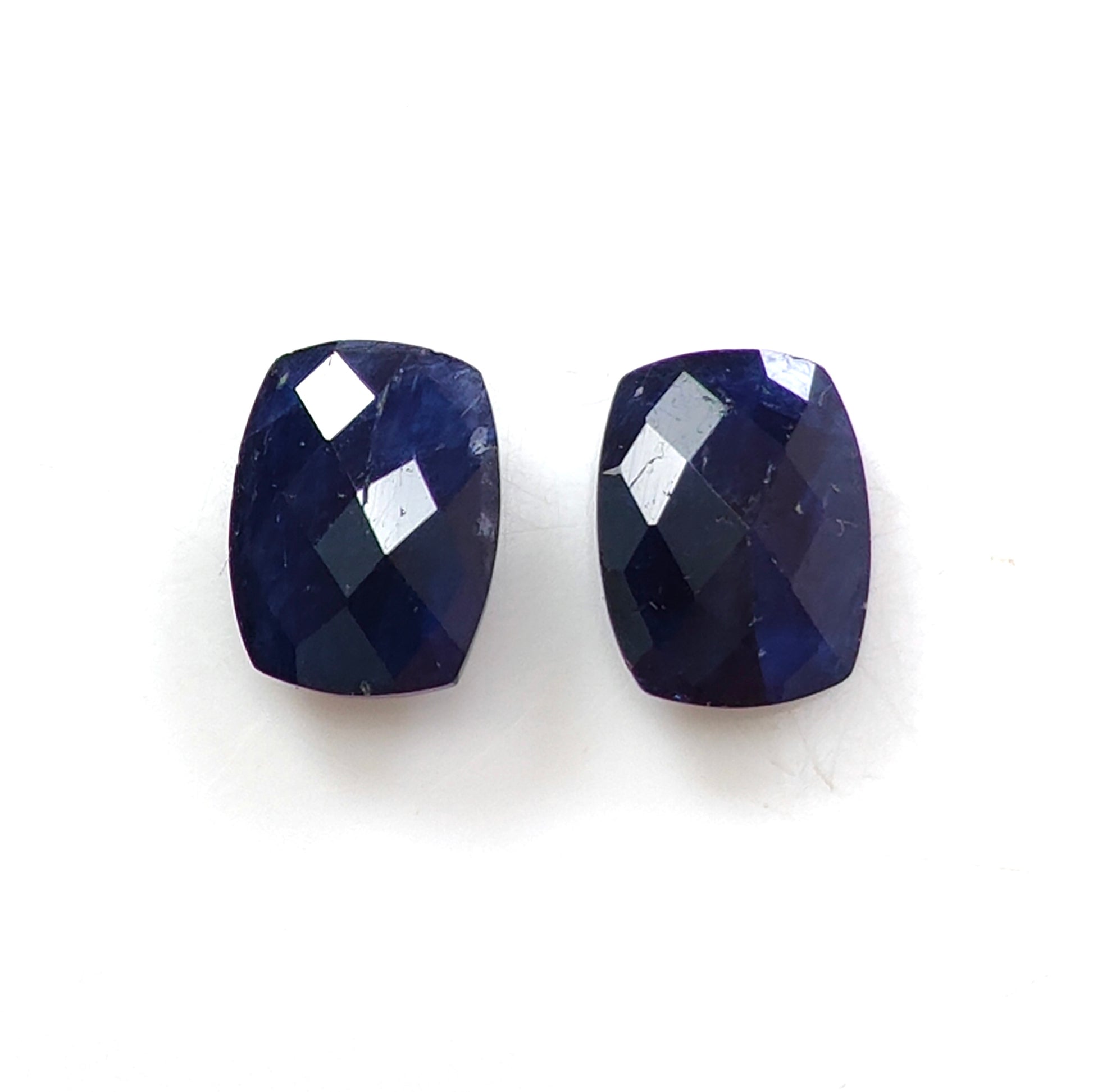 blue sapphire checker cut gemstone