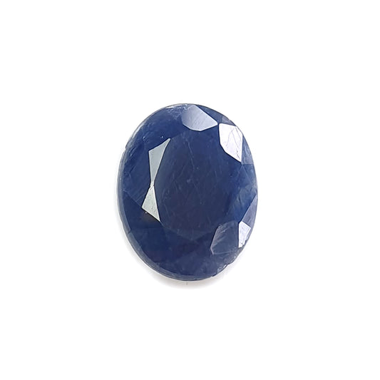 sapphire faceted cut gemstone