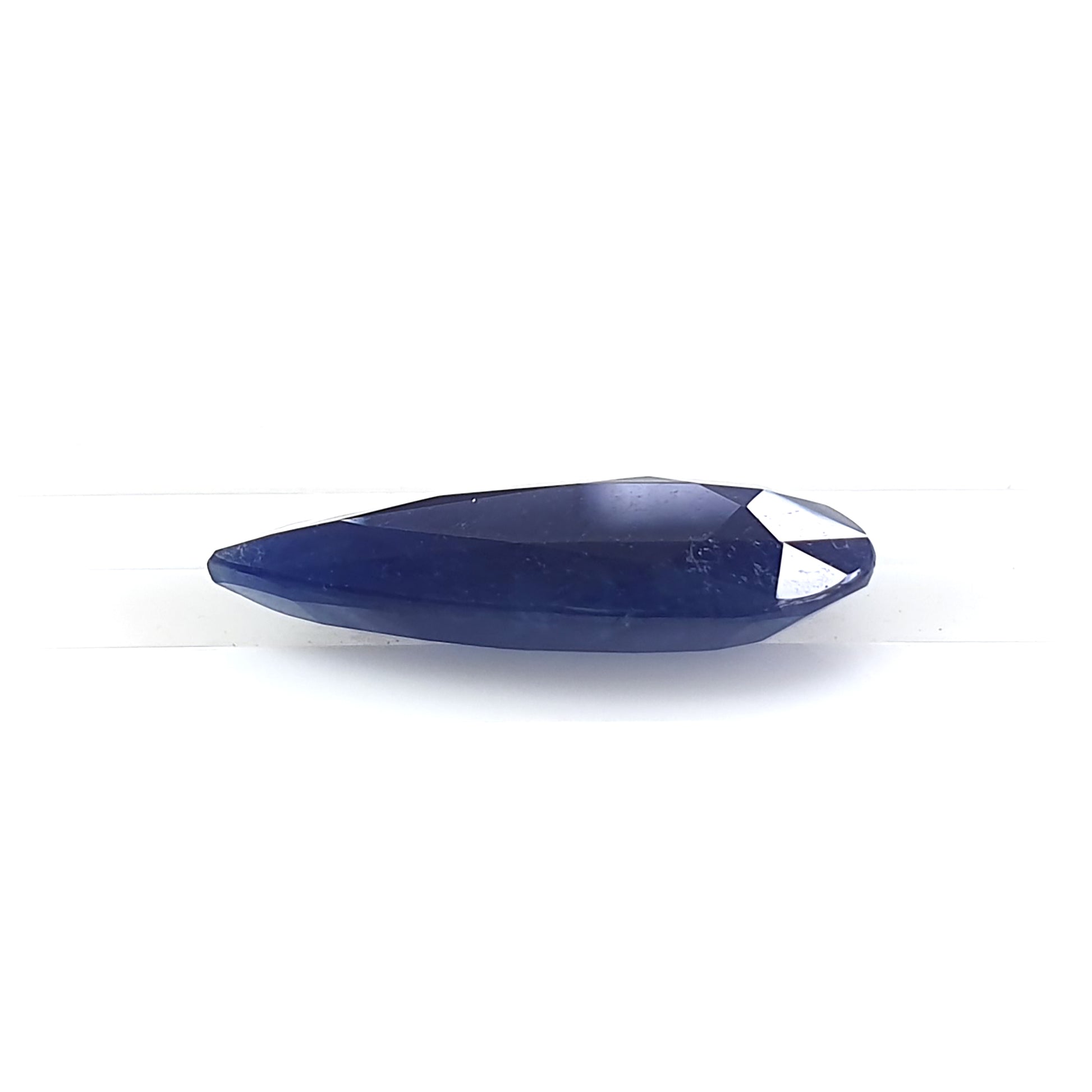 Saphir facettierter Schliff