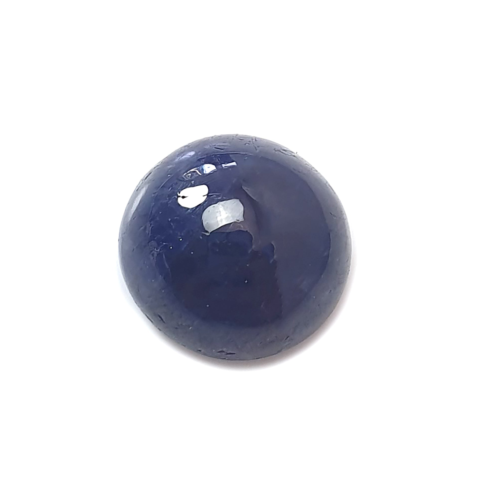 Blauer Saphir-Cabochon