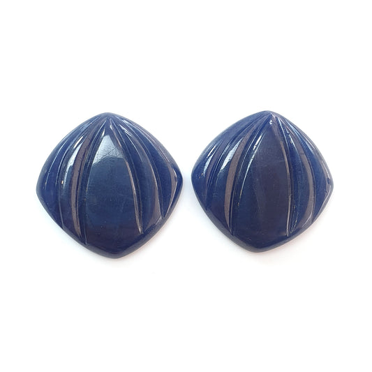 blue sapphire carving gemstone