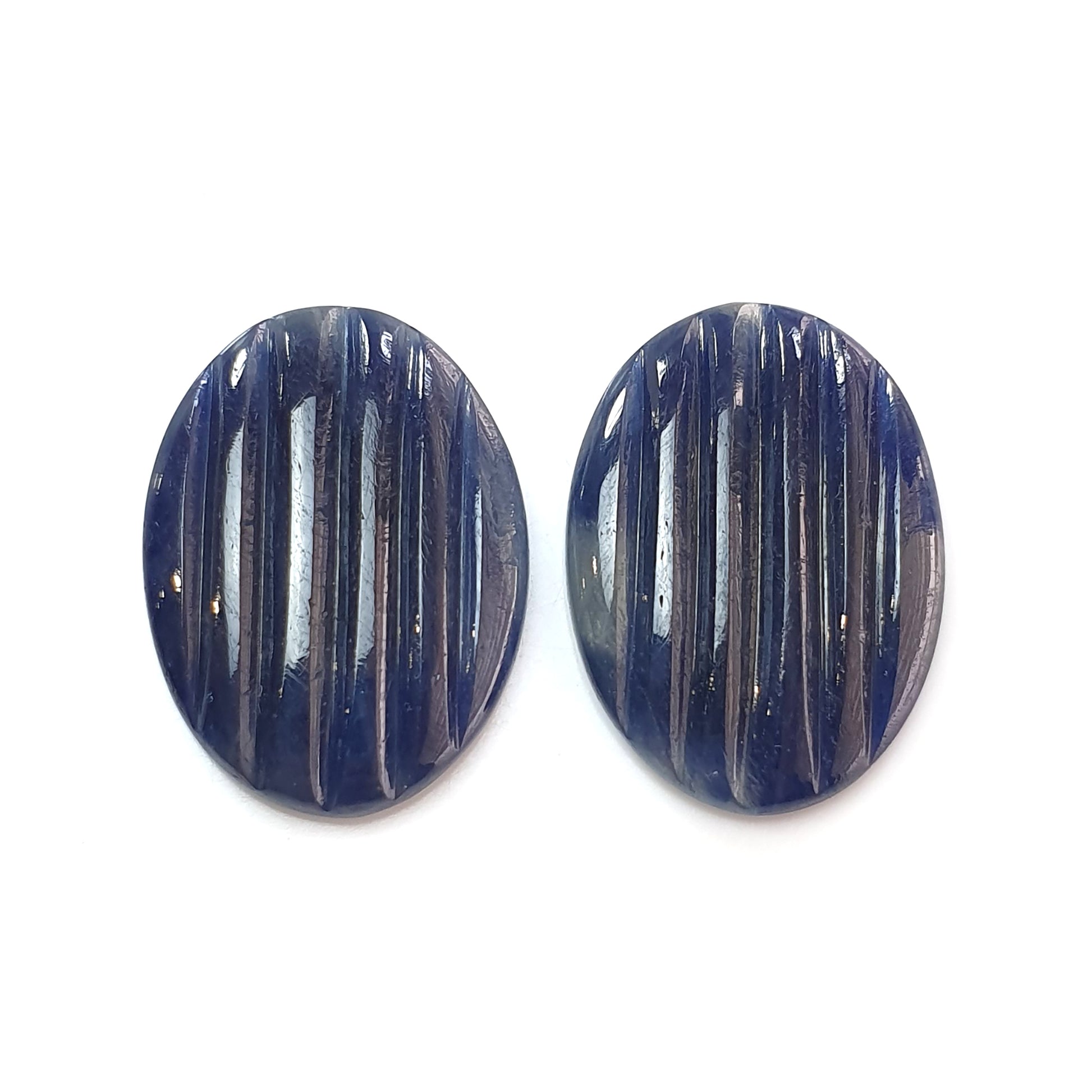 blue sapphire carving gemstone