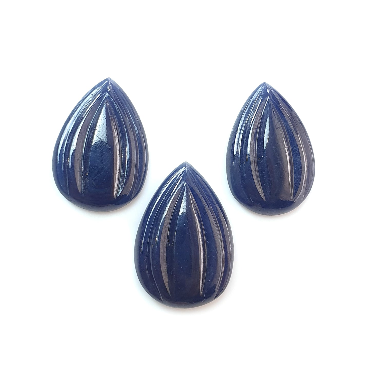 sapphire carving gemstone