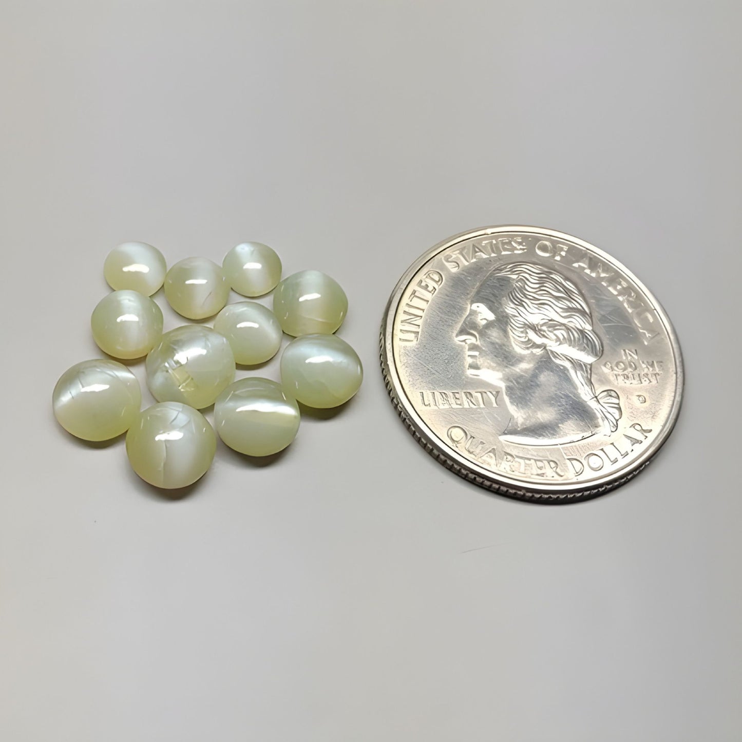 宝石用キャッツアイ