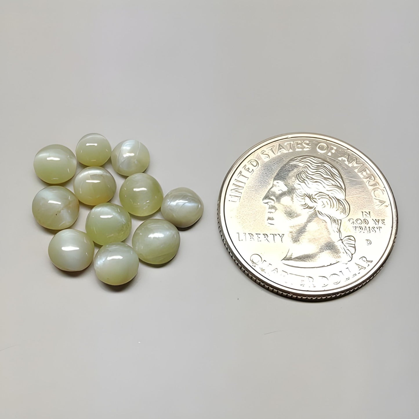 滑らかなキャッツアイ