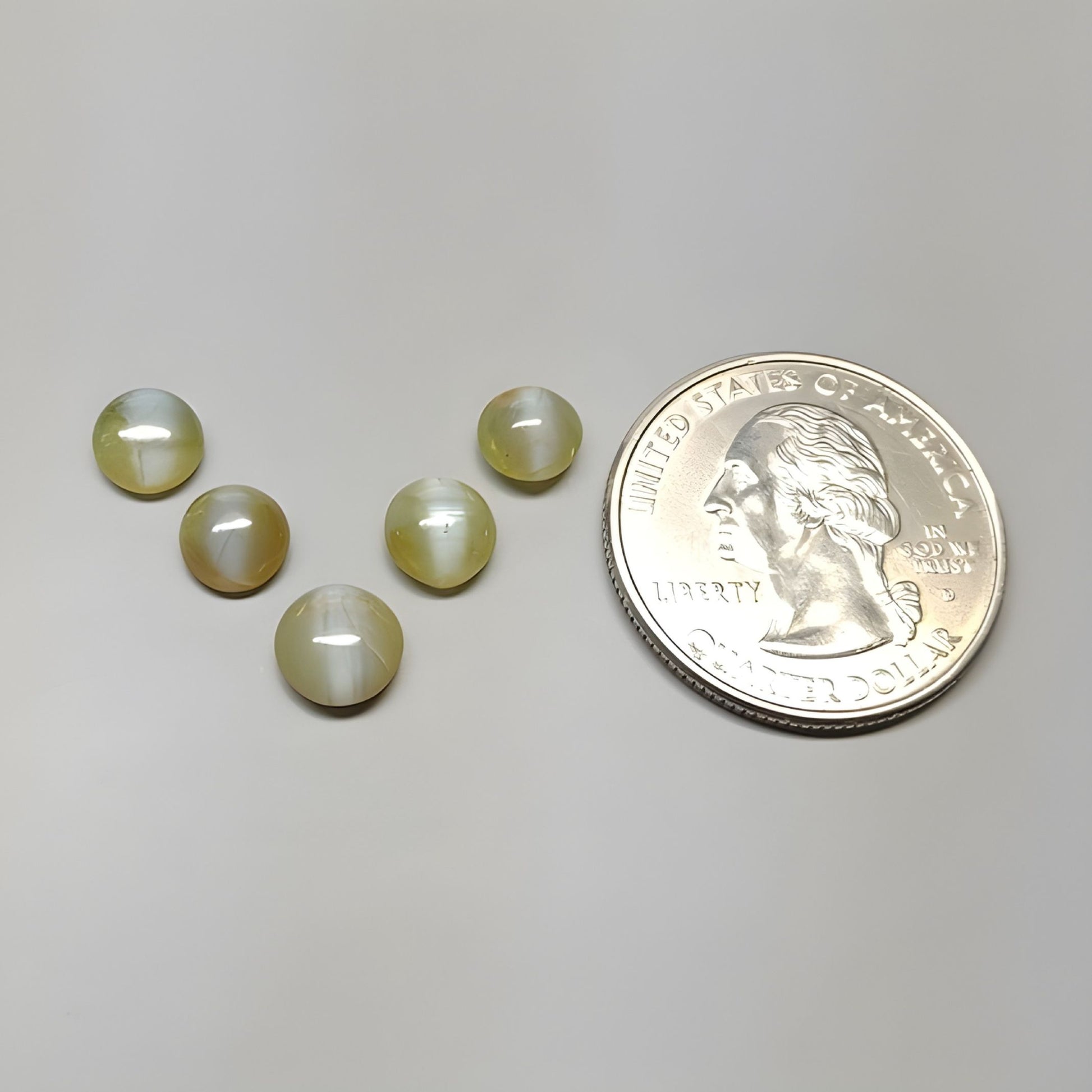 キャッツアイ天然宝石