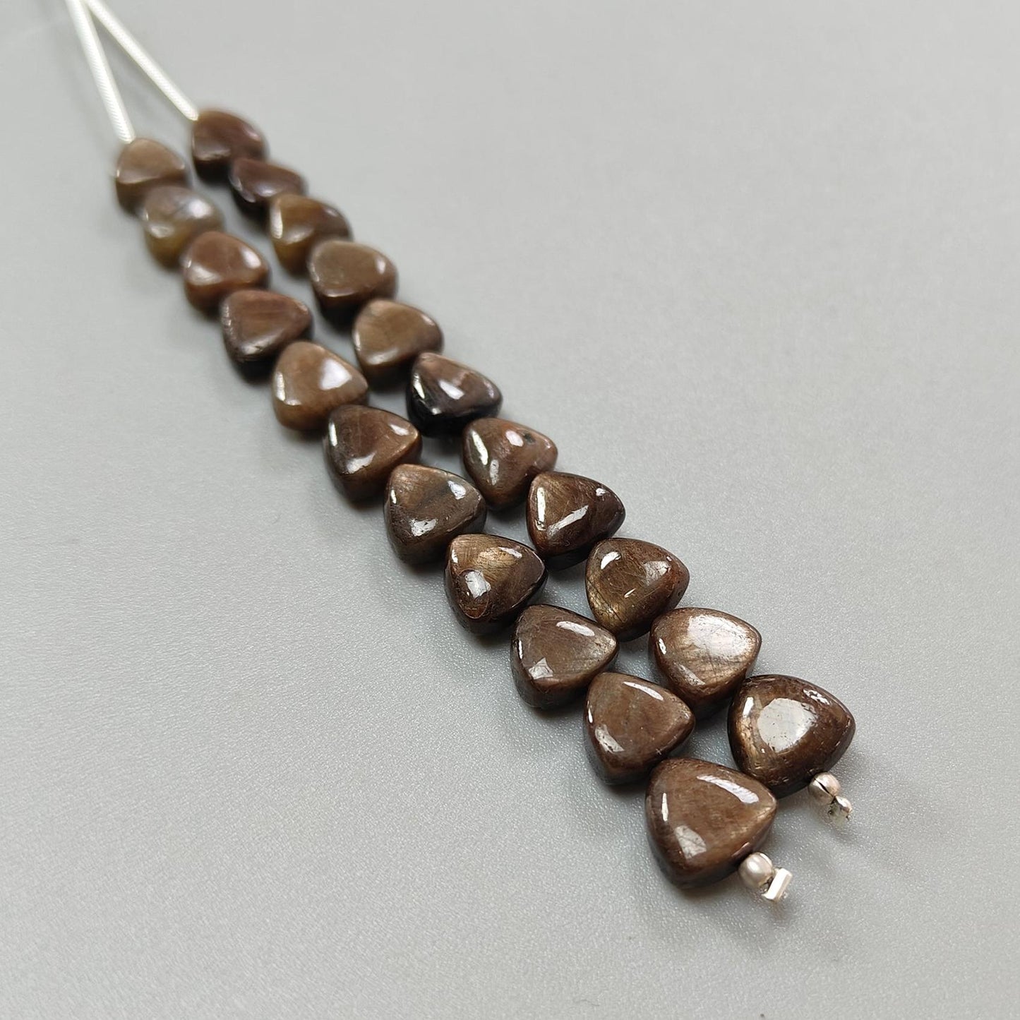 Golden Chocolate Sapphire Smooth Loose Beads: 65.70cts Natural Untreated Unheated Sapphire Gemstone Trillion Beads 7mm - 9mm 3.25" Strand