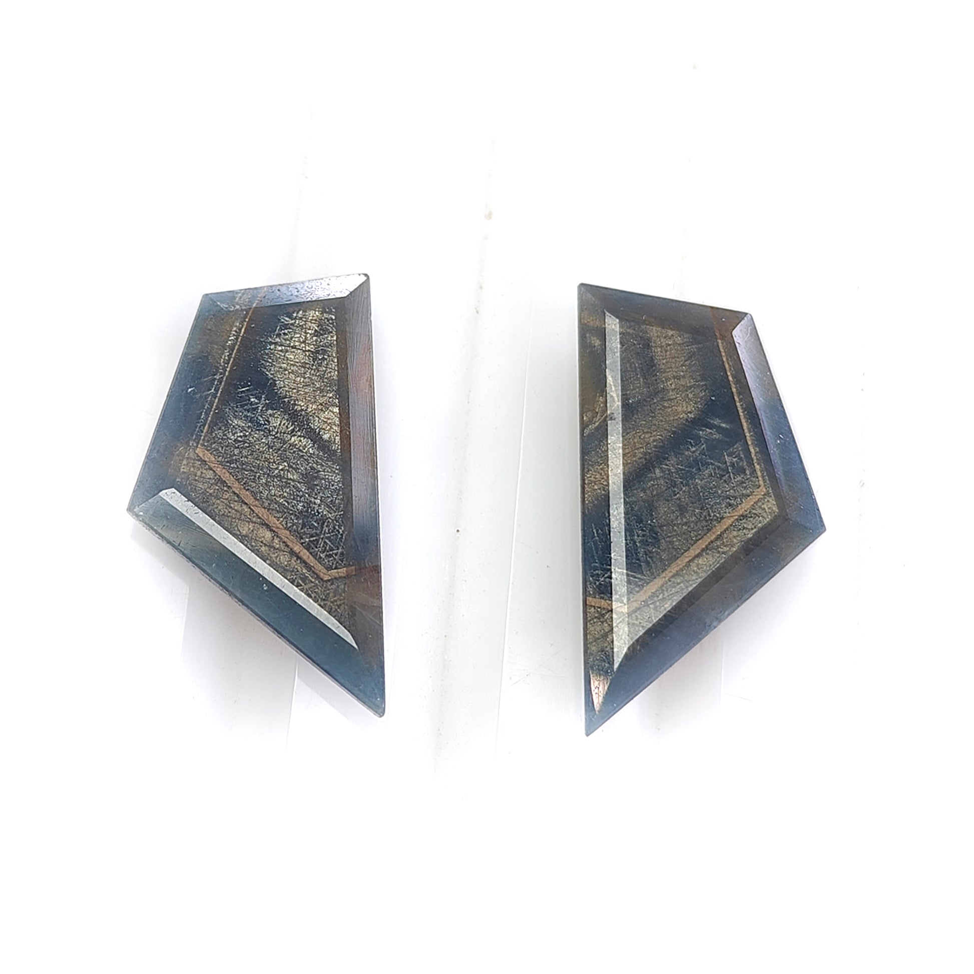 Sapphire Fcaeted Cut Gemstone