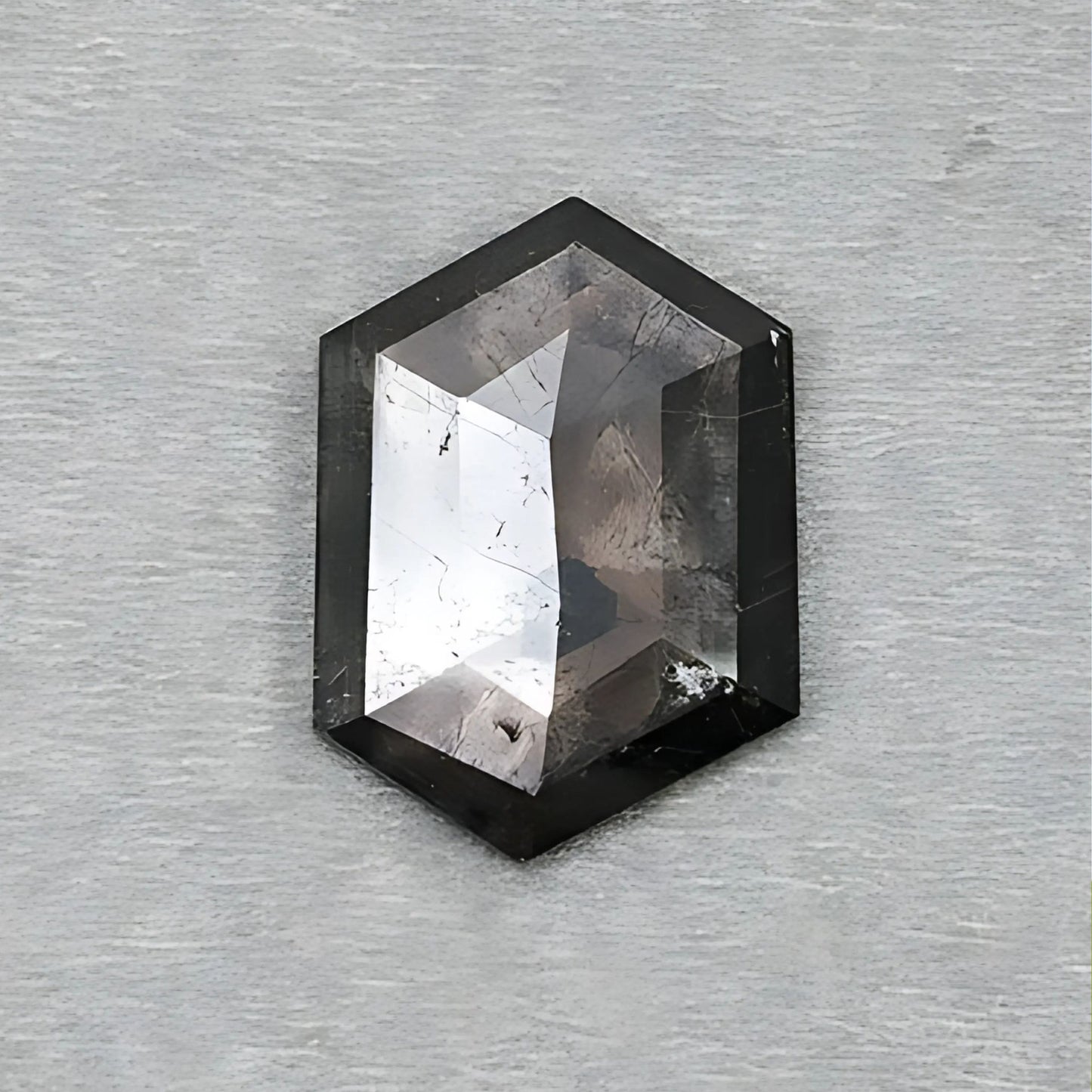 チョコレートサファイア六角形ファセットカット