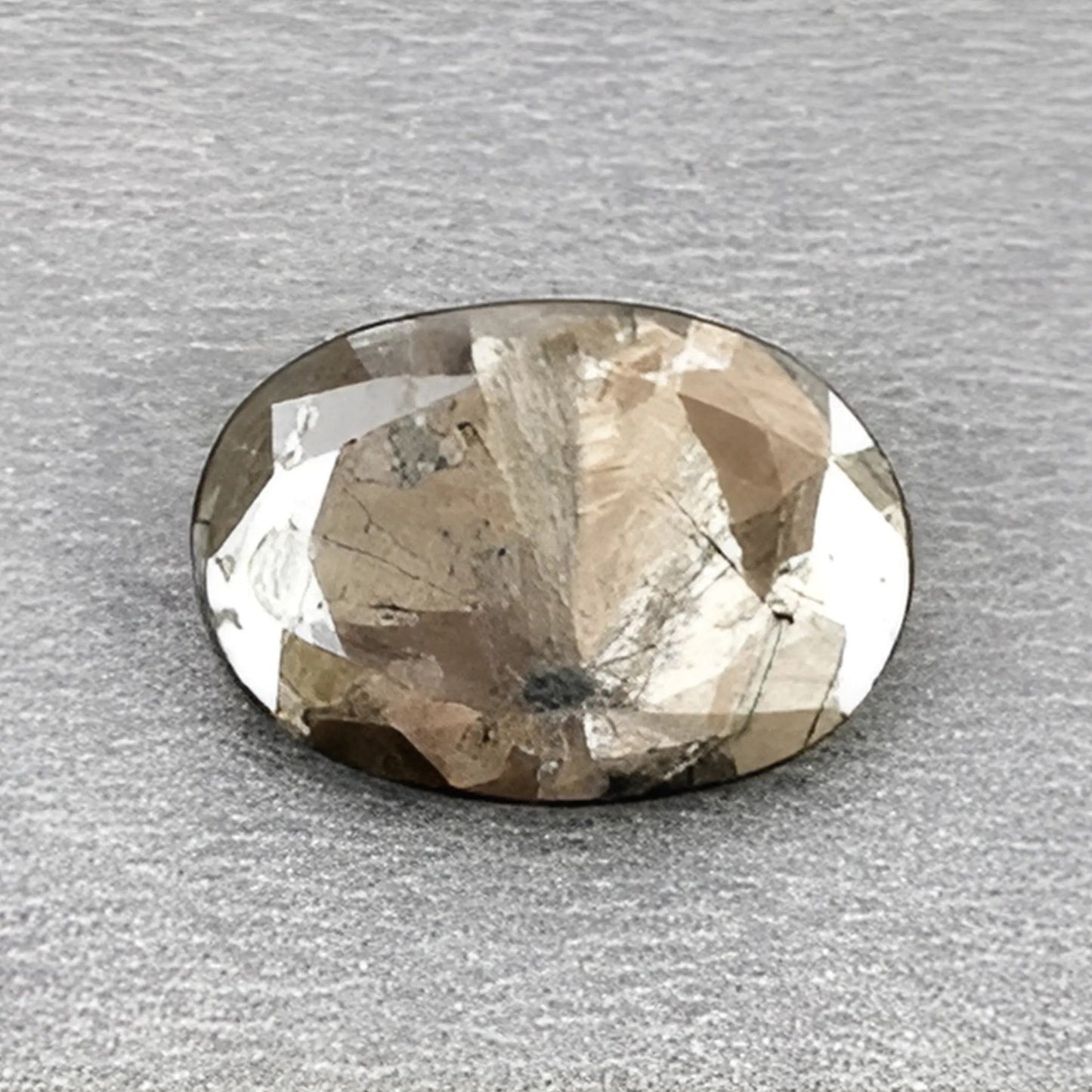 11.15cts Golden Chocolate Sapphire Gemstone Faceted Cut Natural Untreated Oval Shape