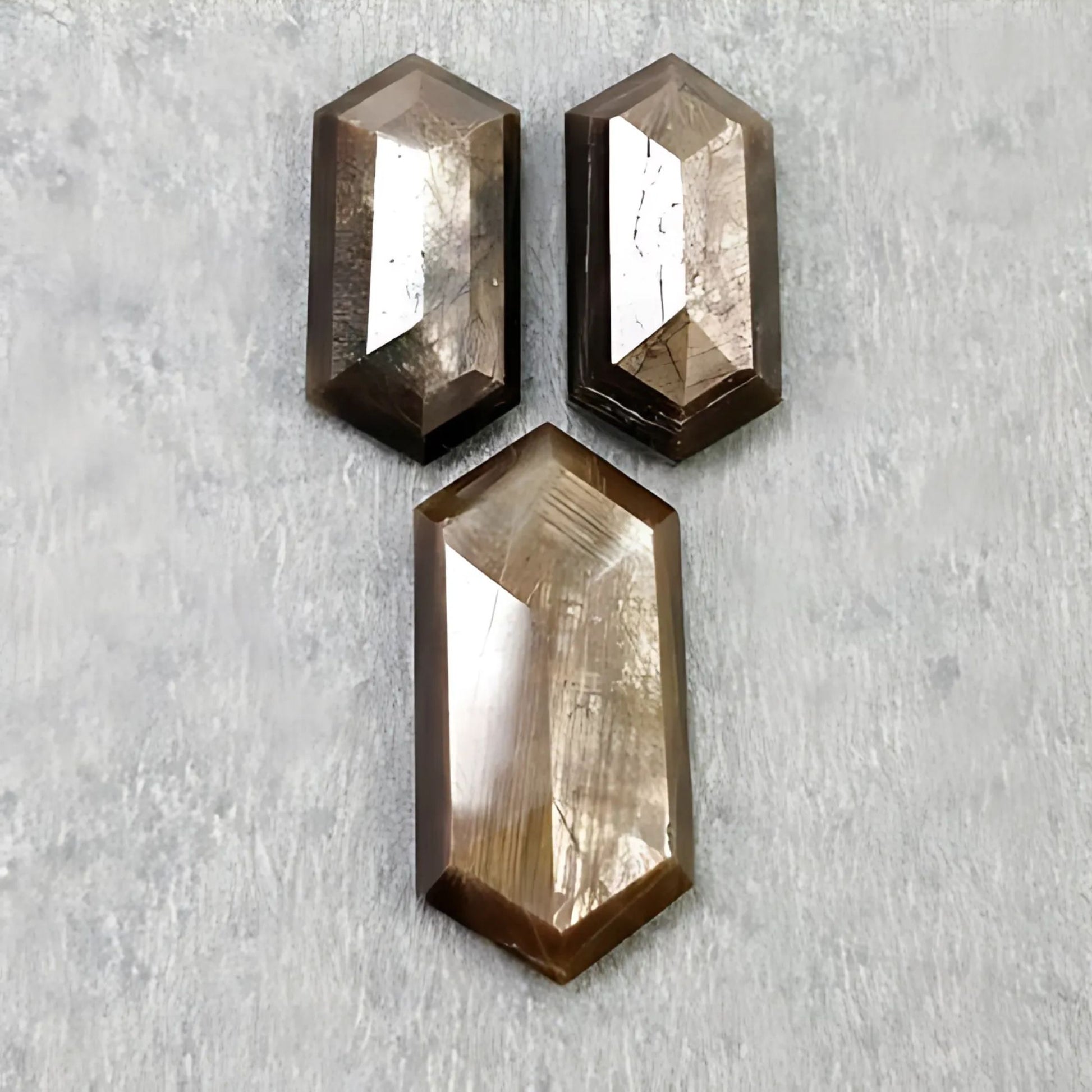 天然未処理サファイア