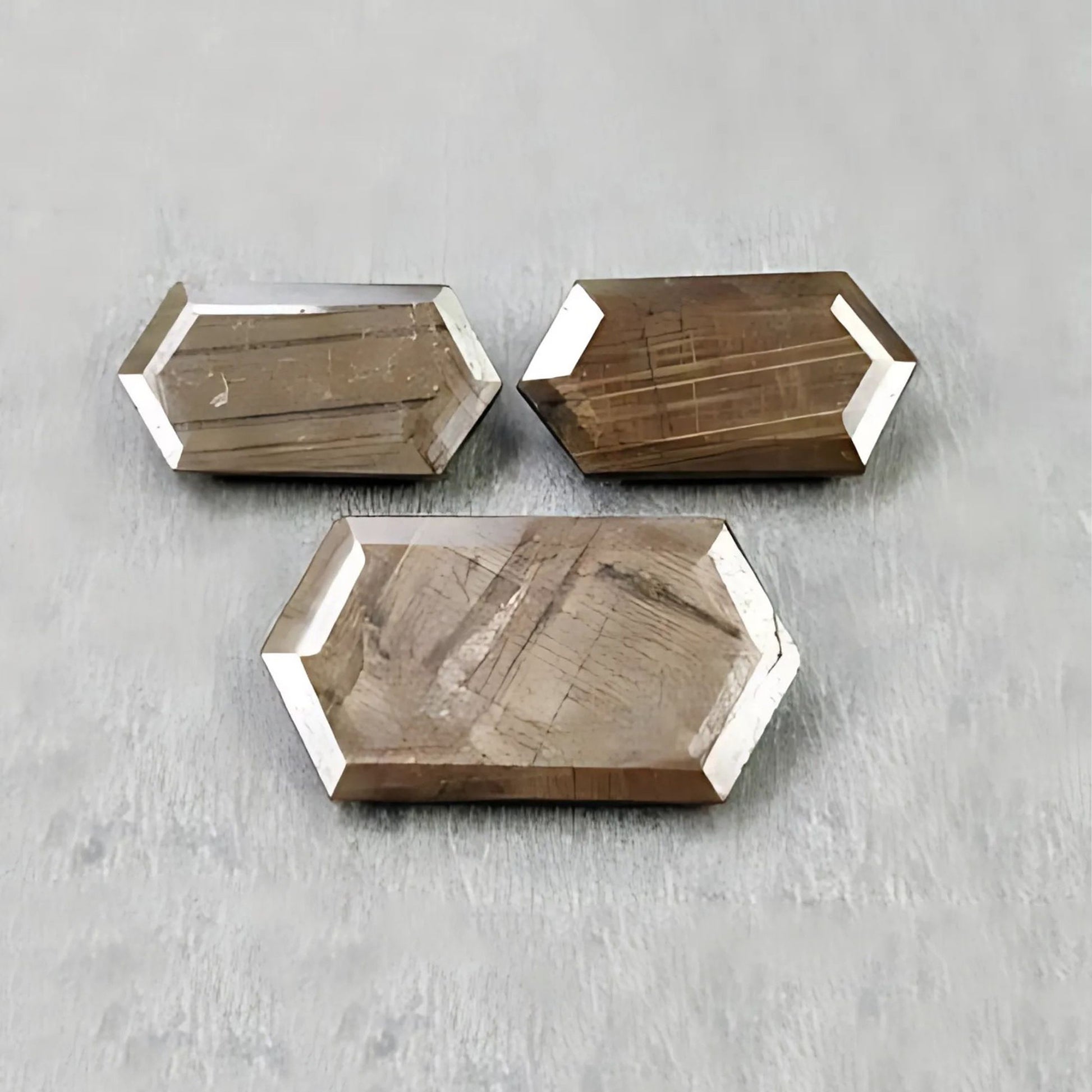 チョコレートサファイア六角形ファセットカット