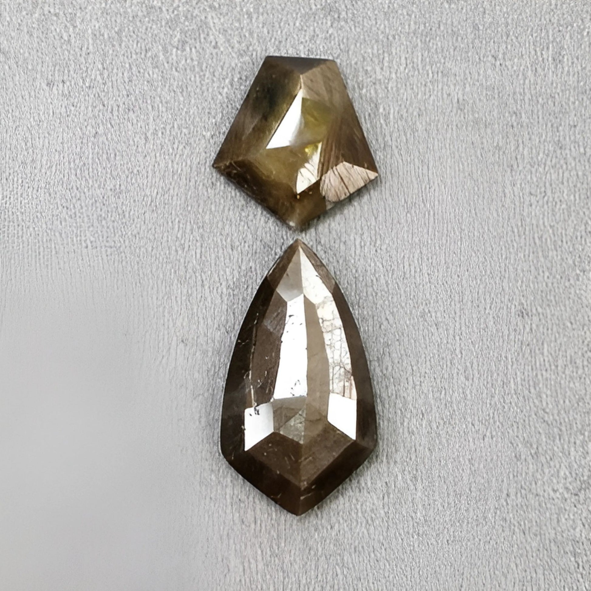 zaffiro cioccolato taglio sfaccettato fantasia