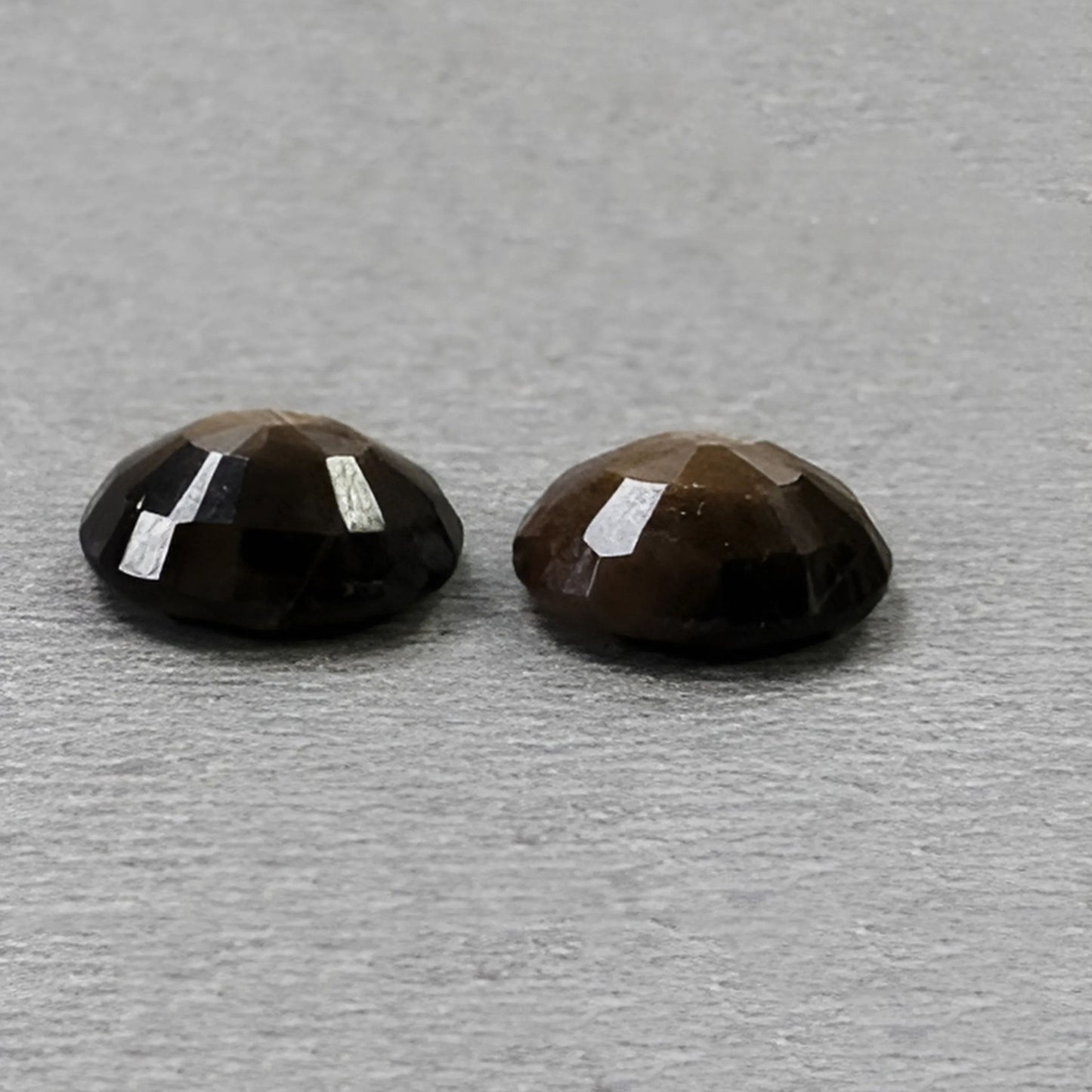 5.05cts Golden Chocolate Sapphire Gemstone Faceted Cut Natural Untreated Oval Shape
