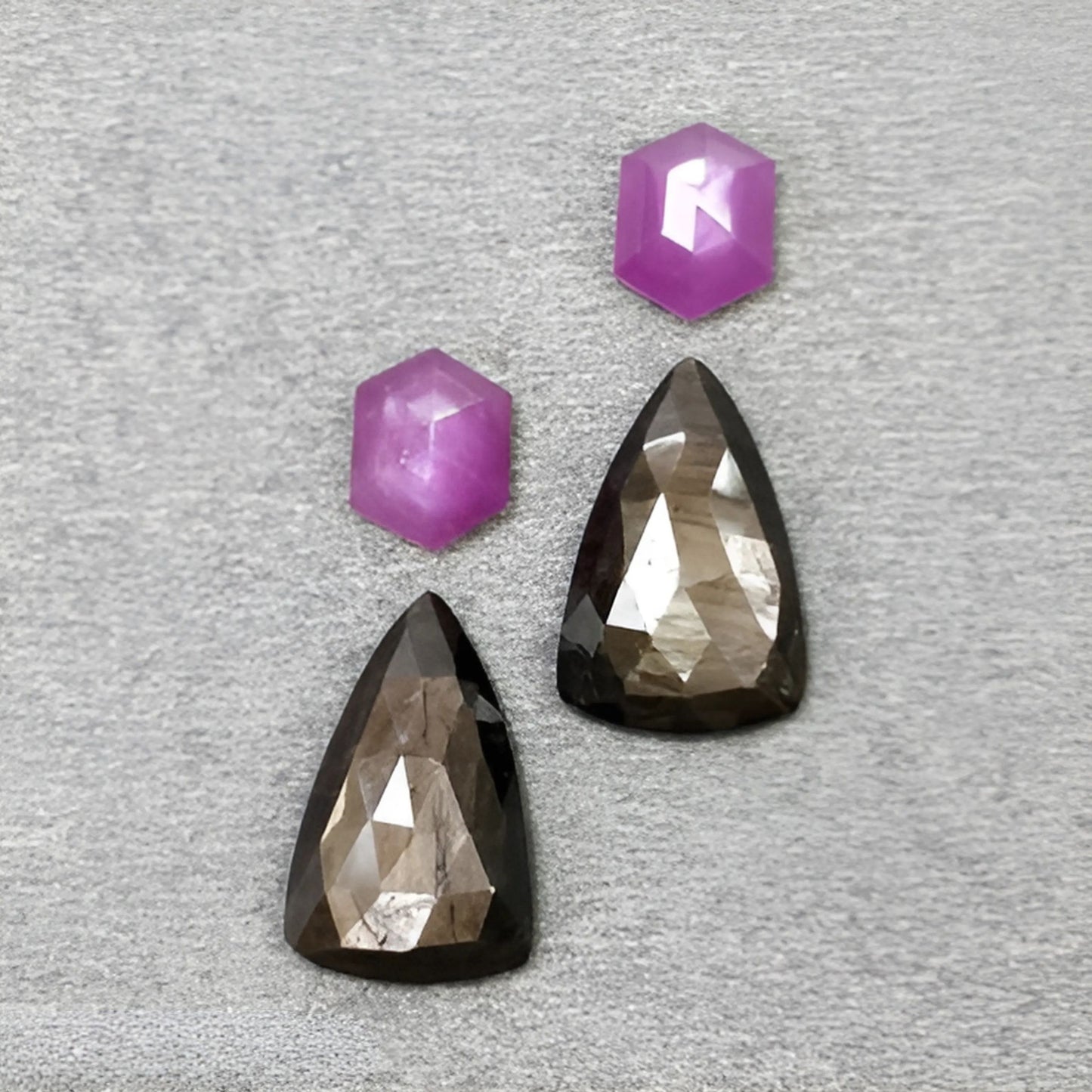 zaffiro esagonale taglio rosa