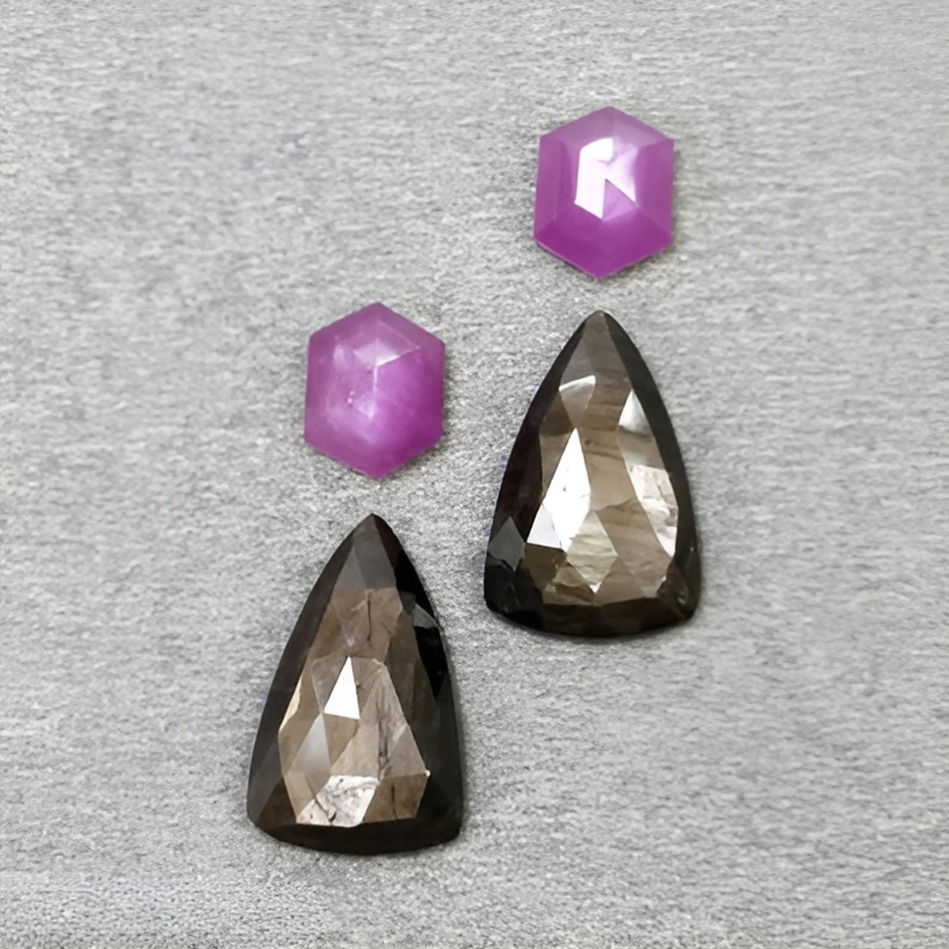 zaffiro esagonale taglio rosa