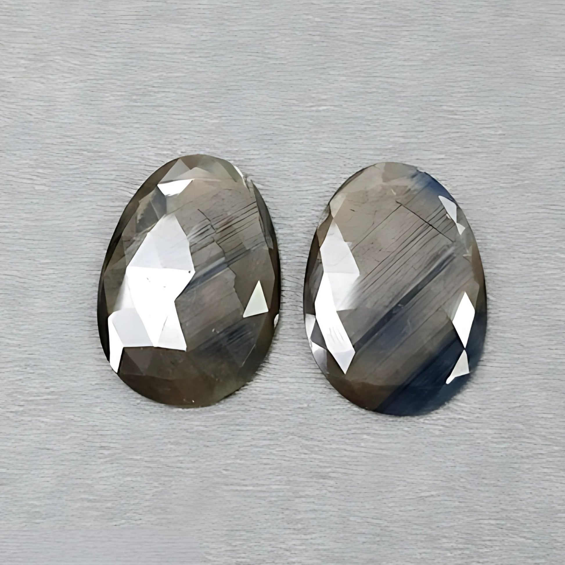 zaffiro naturale non trattato