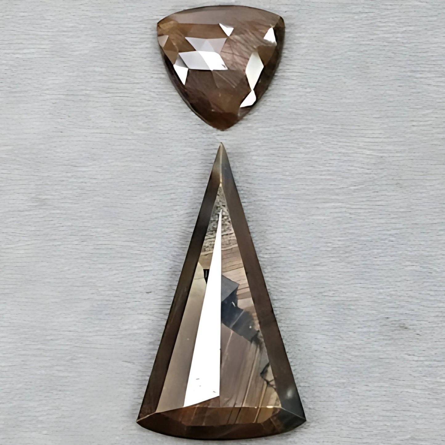 天然未经处理的蓝宝石