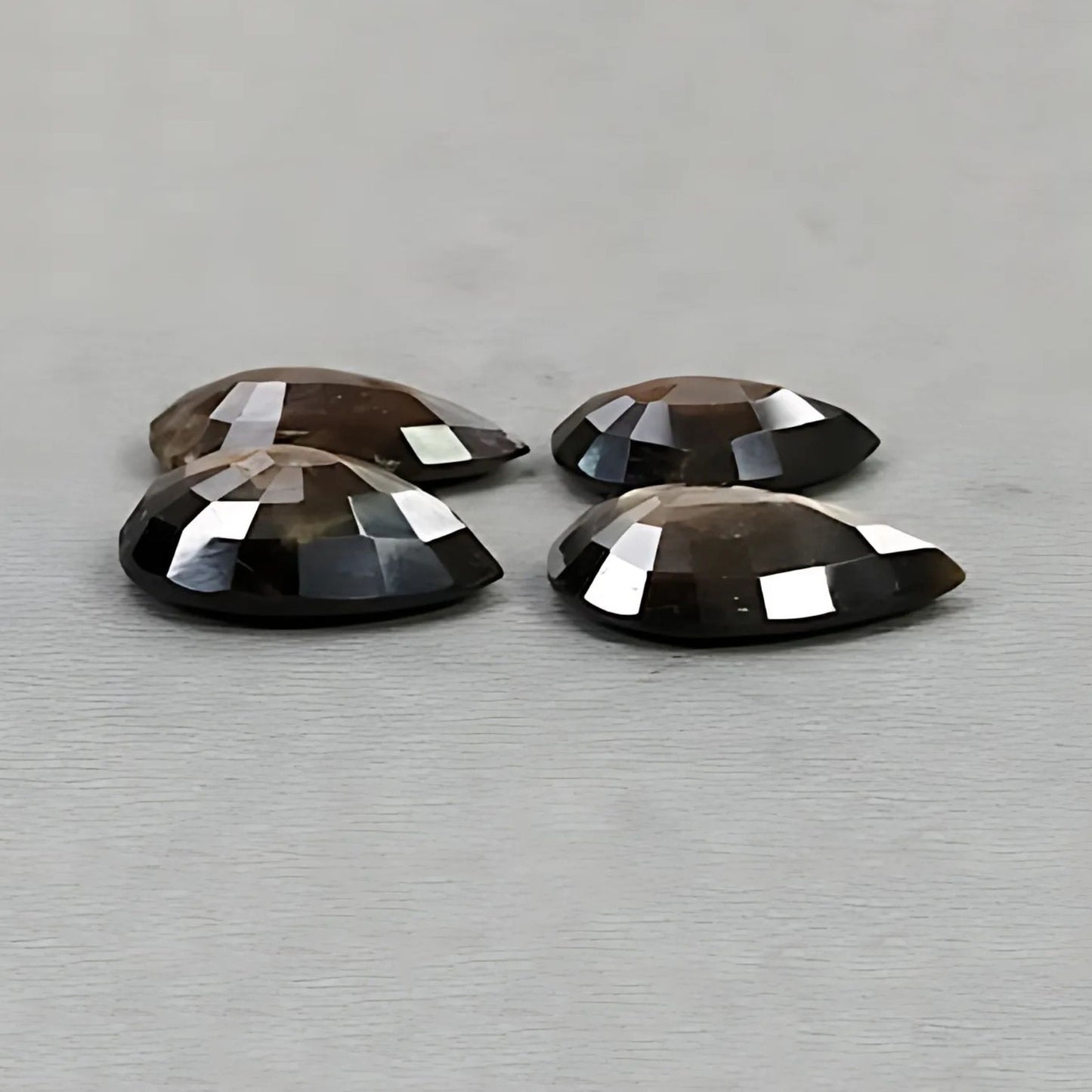 zaffiro naturale non trattato