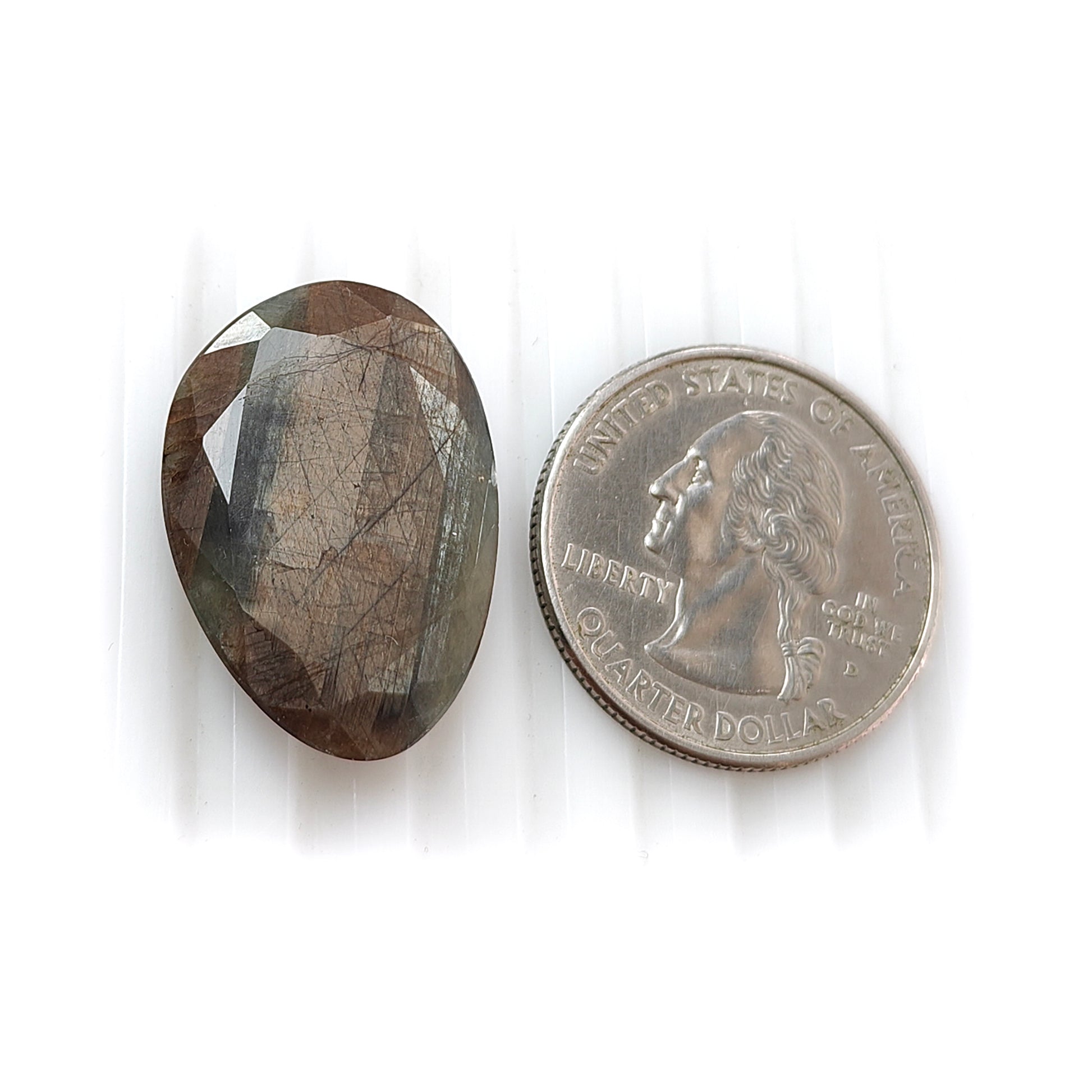 zaffiro cioccolato taglio sfaccettato fantasia