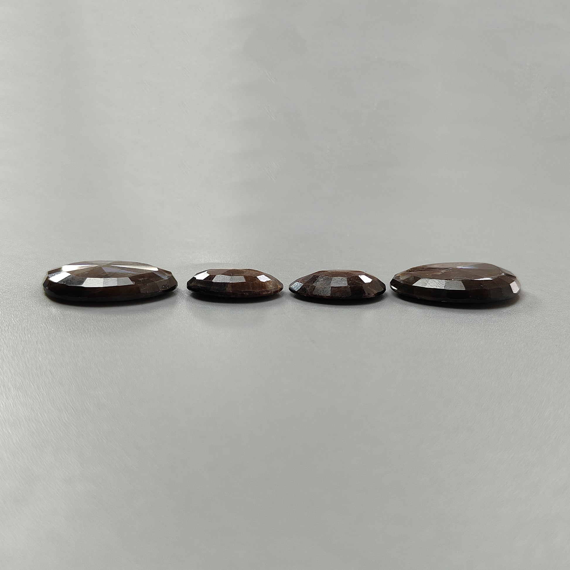 サファイアのファクトカット