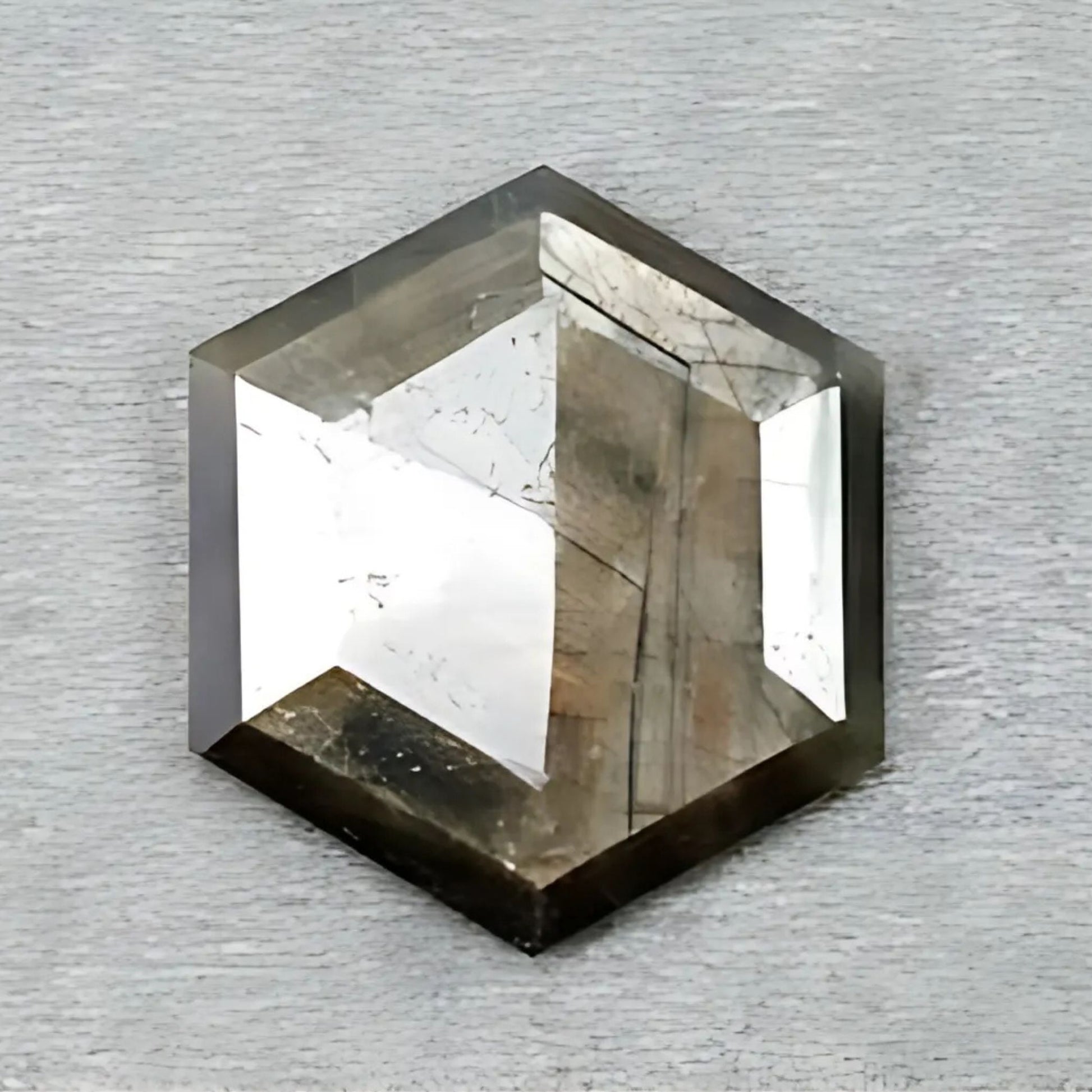 チョコレートサファイア六角形ファセットカット