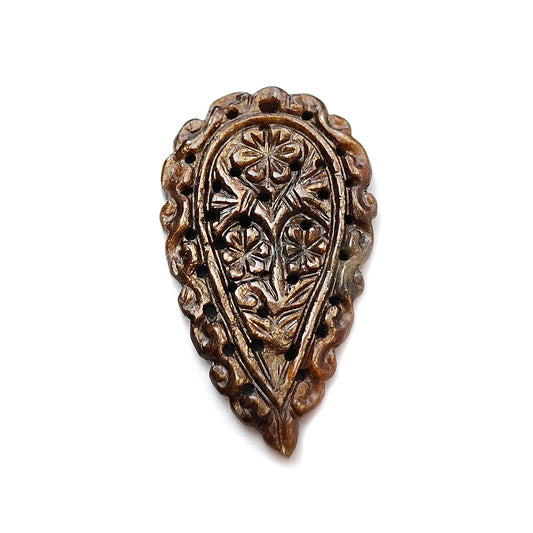 golden chocolate sapphire leaf carving