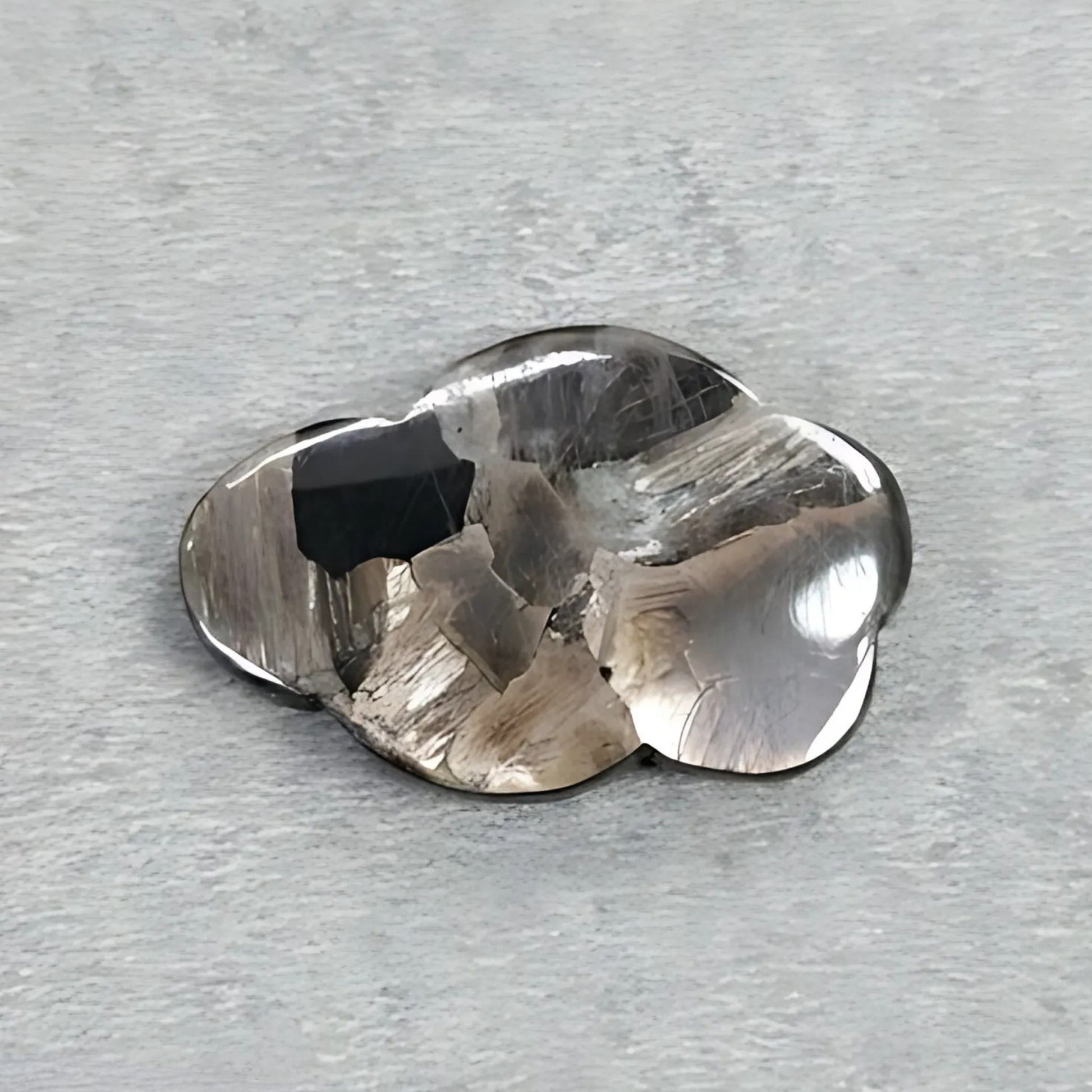 天然未処理サファイア