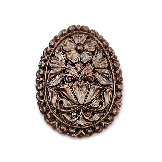 golden chocolate sapphire egg carving