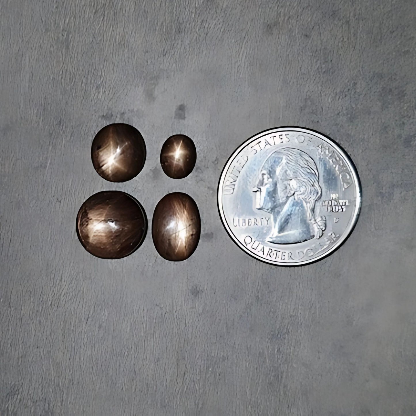 23.30cts Natural Untreated Chocolate Star Sapphire Gemstone Oval Shape
