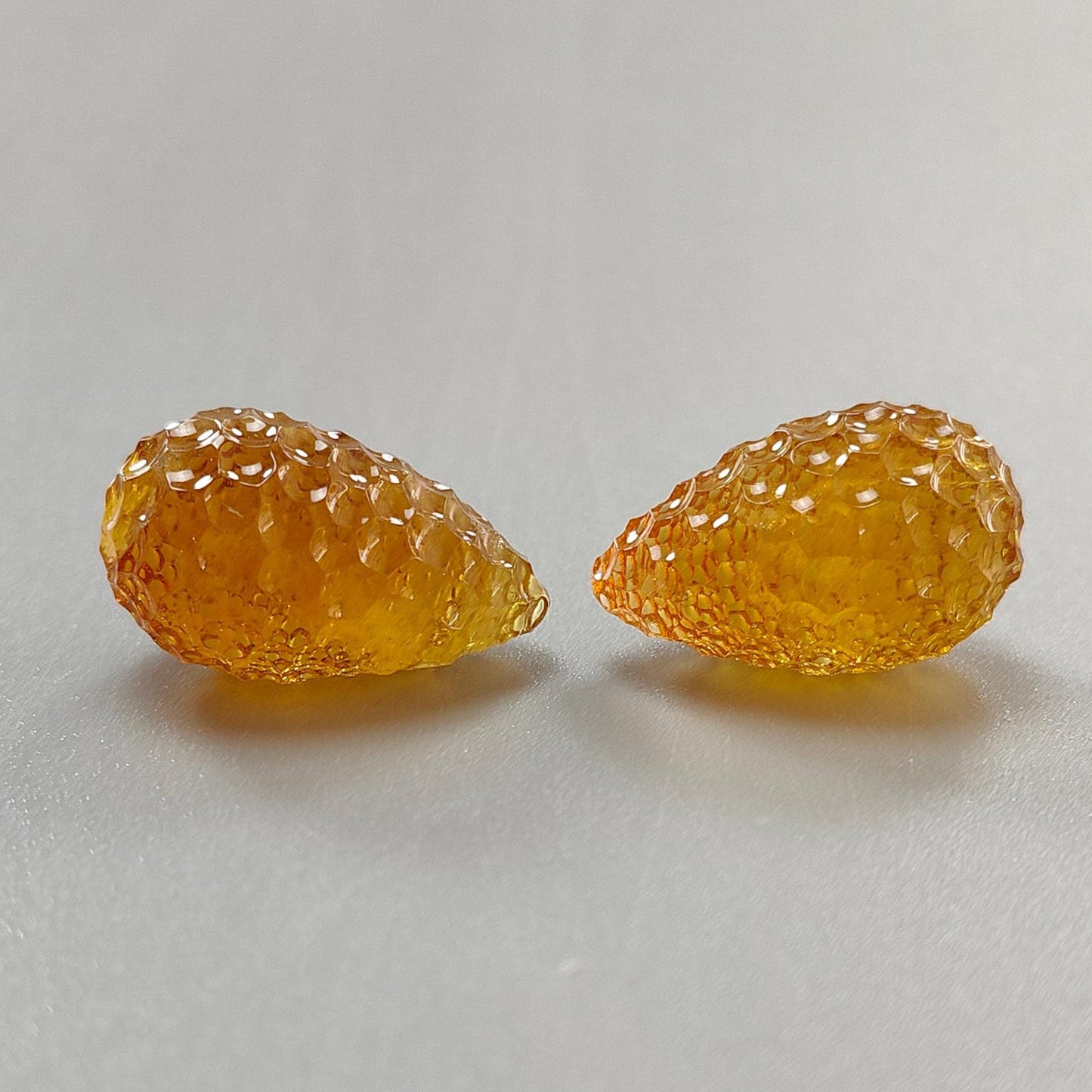 Citrine Gemstone Carving: 57.20cts Natural Untreated Yellow Citrine Hand Carved Teardrops Shape 24mm - 25mm 2pcs November Birthstone
