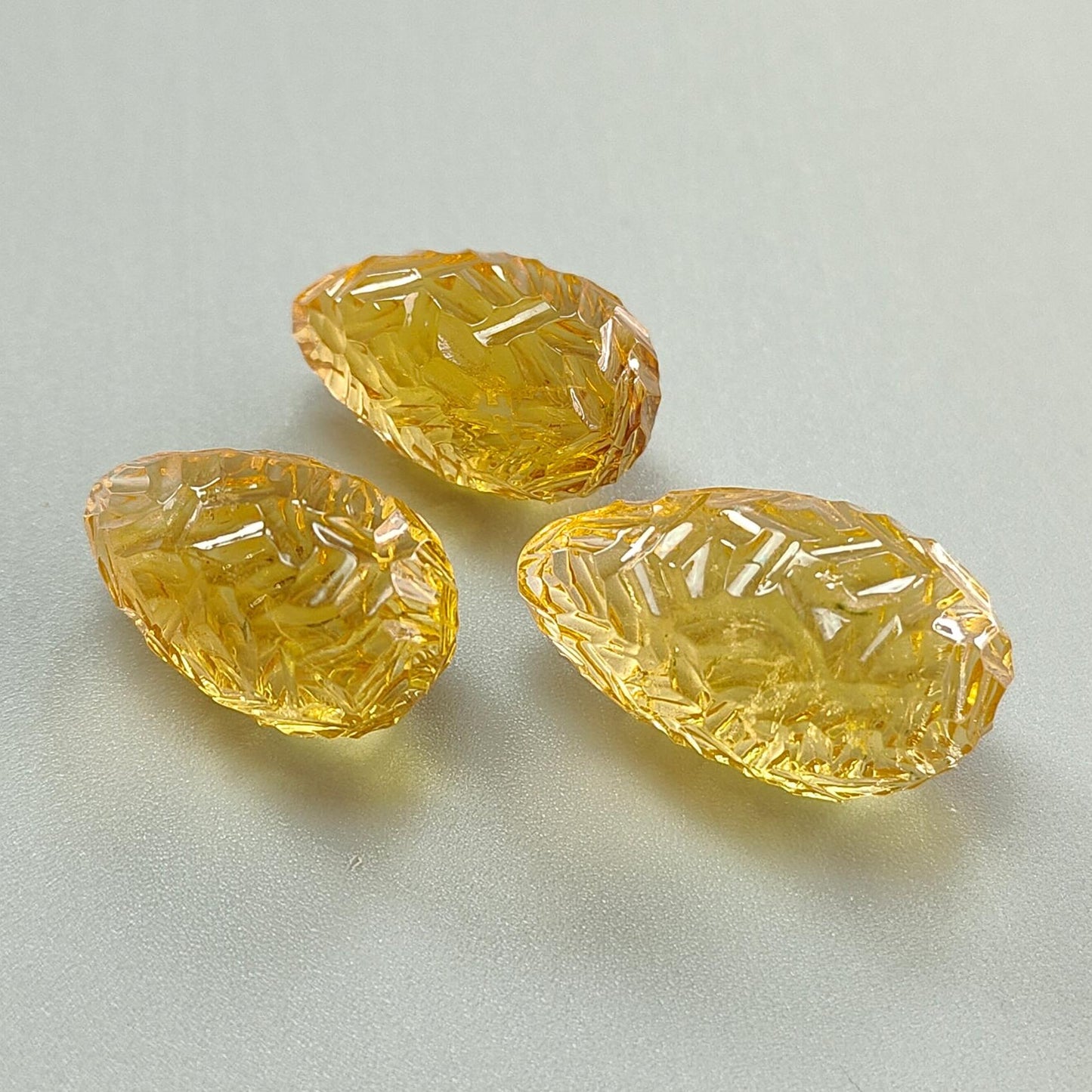 Citrine Gemstone Carving: 89.00cts Natural Untreated Yellow Citrine Hand Carved Teardrops Shape 22mm - 26mm 3pcs Set November Birthstone