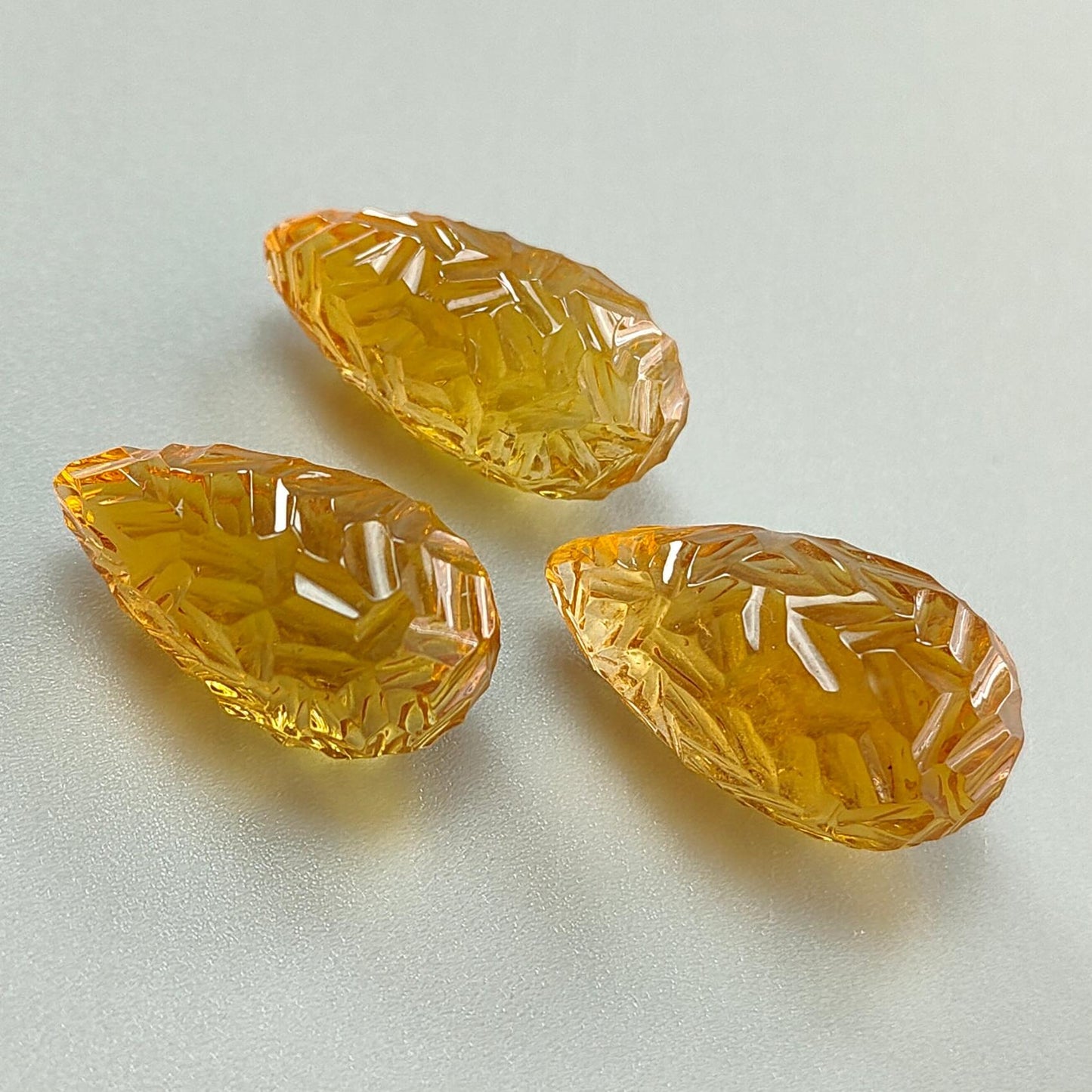 Citrine Gemstone Carving: 100.00cts Natural Untreated Yellow Citrine Hand Carved Teardrops Shape 26mm - 27mm 3pcs Set November Birthstone