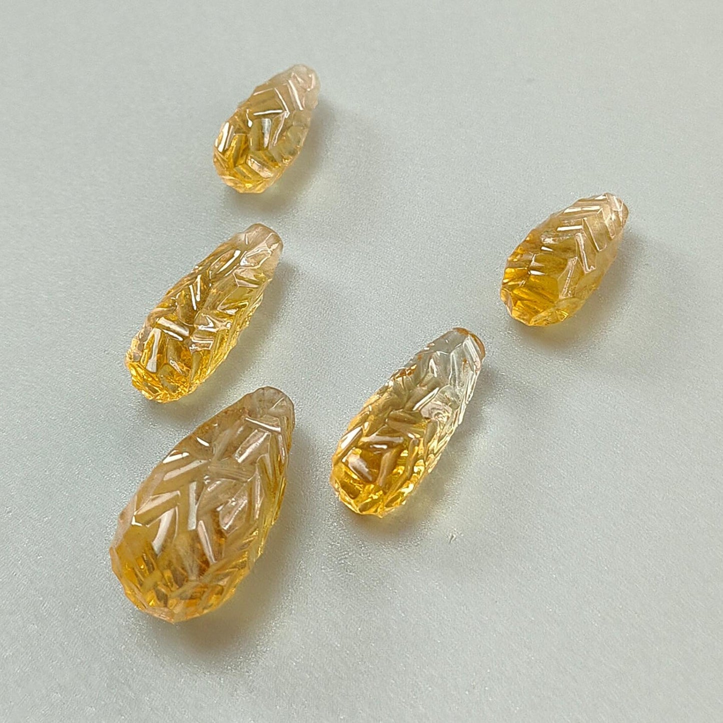 Citrine Gemstone Carving: 53.20cts Natural Untreated Yellow Citrine Hand Carved Teardrops Shape 16mm - 24mm 5pcs Set November Birthstone