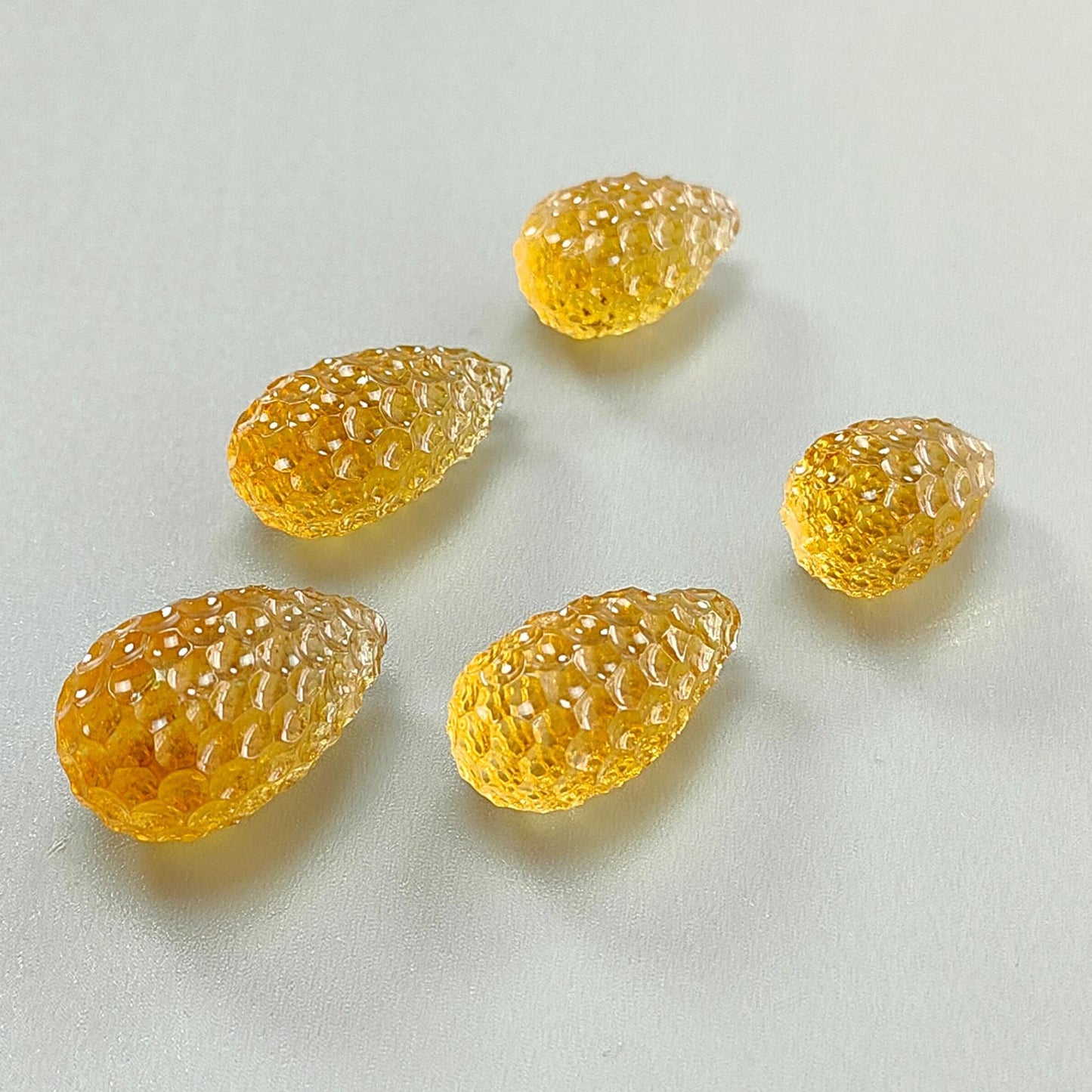 Citrine Gemstone Carving: 93.50cts Natural Untreated Yellow Citrine Hand Carved Teardrops Shape 18mm - 24mm 5pcs Set November Birthstone