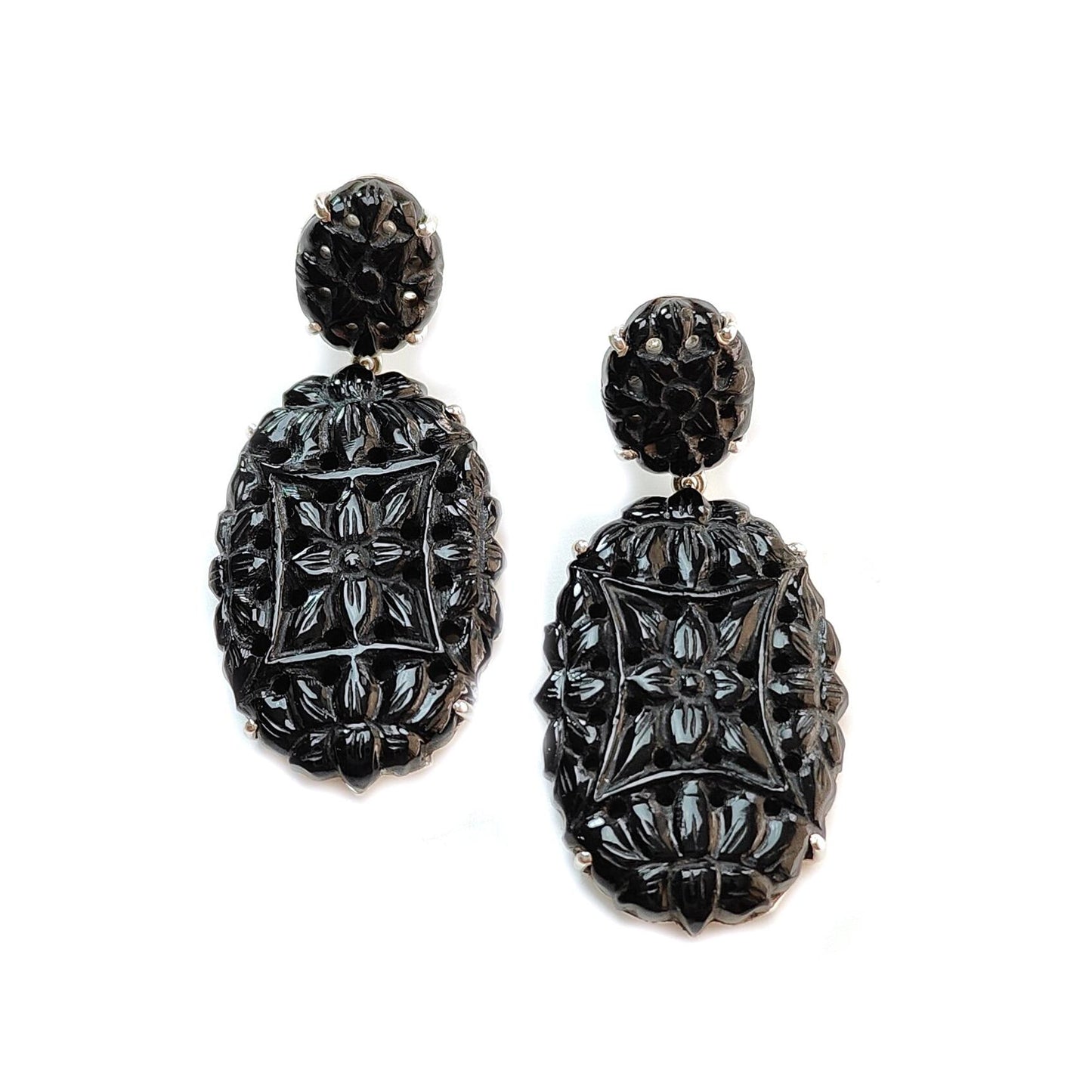 Black Onyx Carving Silver Earring: 12.88gms Natural Onyx Hand Carved Oval Shape 925 Sterling Silver Prong Set Push Back Stud Earring 2"